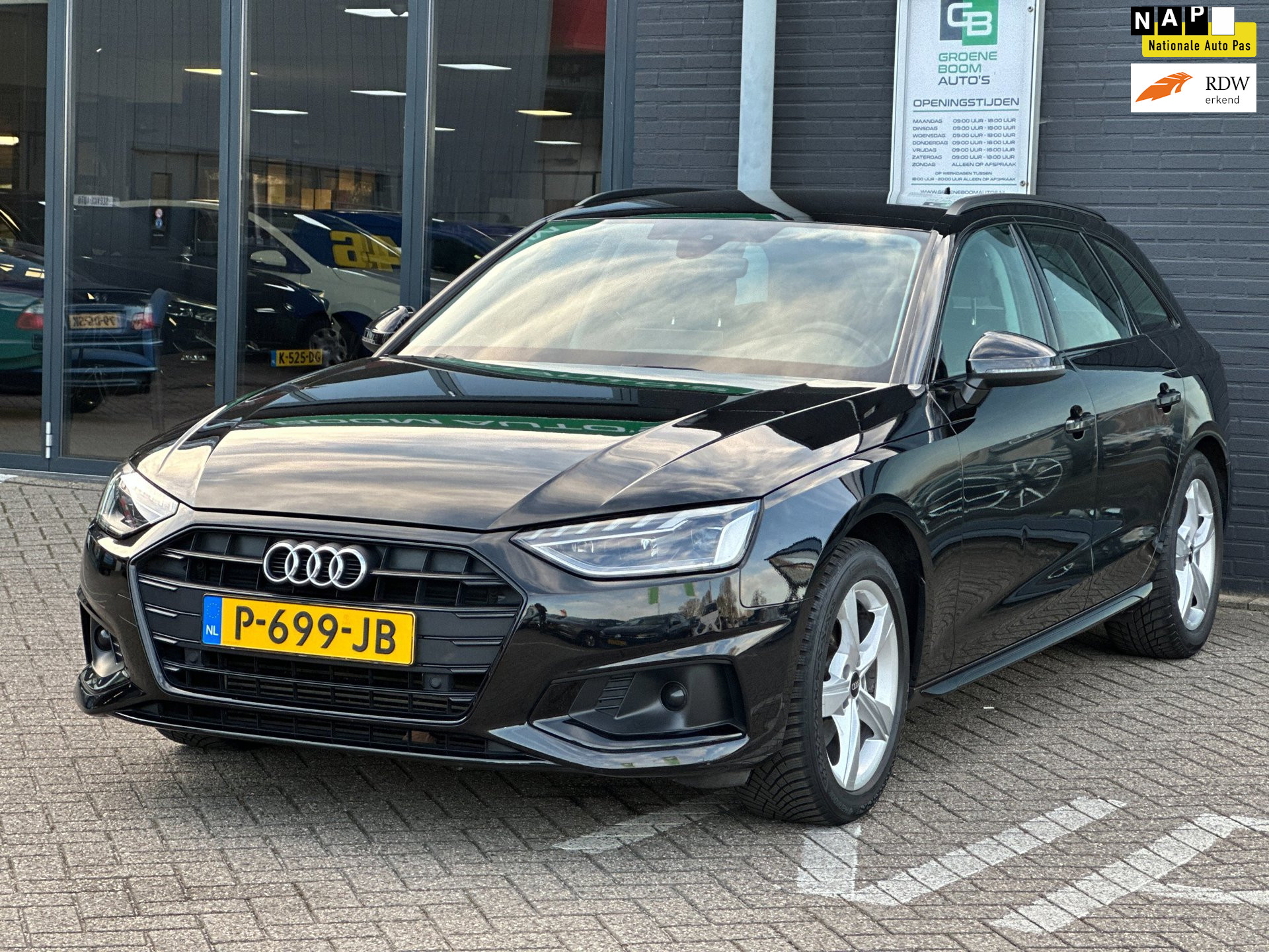 Audi A4 Avant 35 TFSI Advanced Edition/1STE EIG/LED/NAVI/NL-AUTO NAP!! 2022 - voorkant