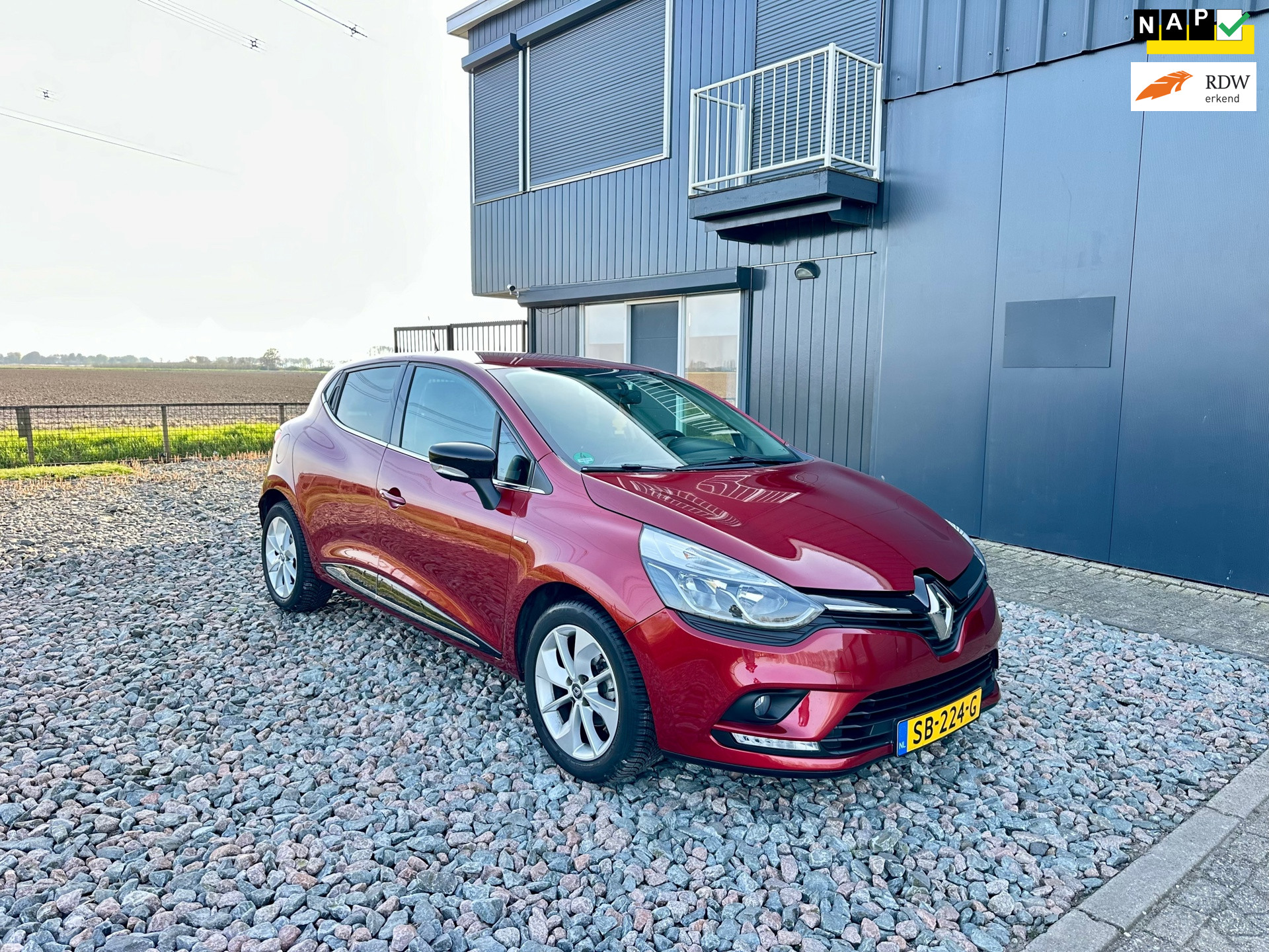 Renault Clio 0.9 TCe Limited 2018 - voorkant