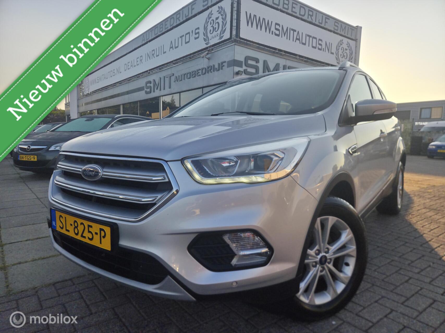 Ford Kuga 1.5 EcoBoost Titanium Camera/Leder/Trekhaak/NLAuto 2018 - voorkant