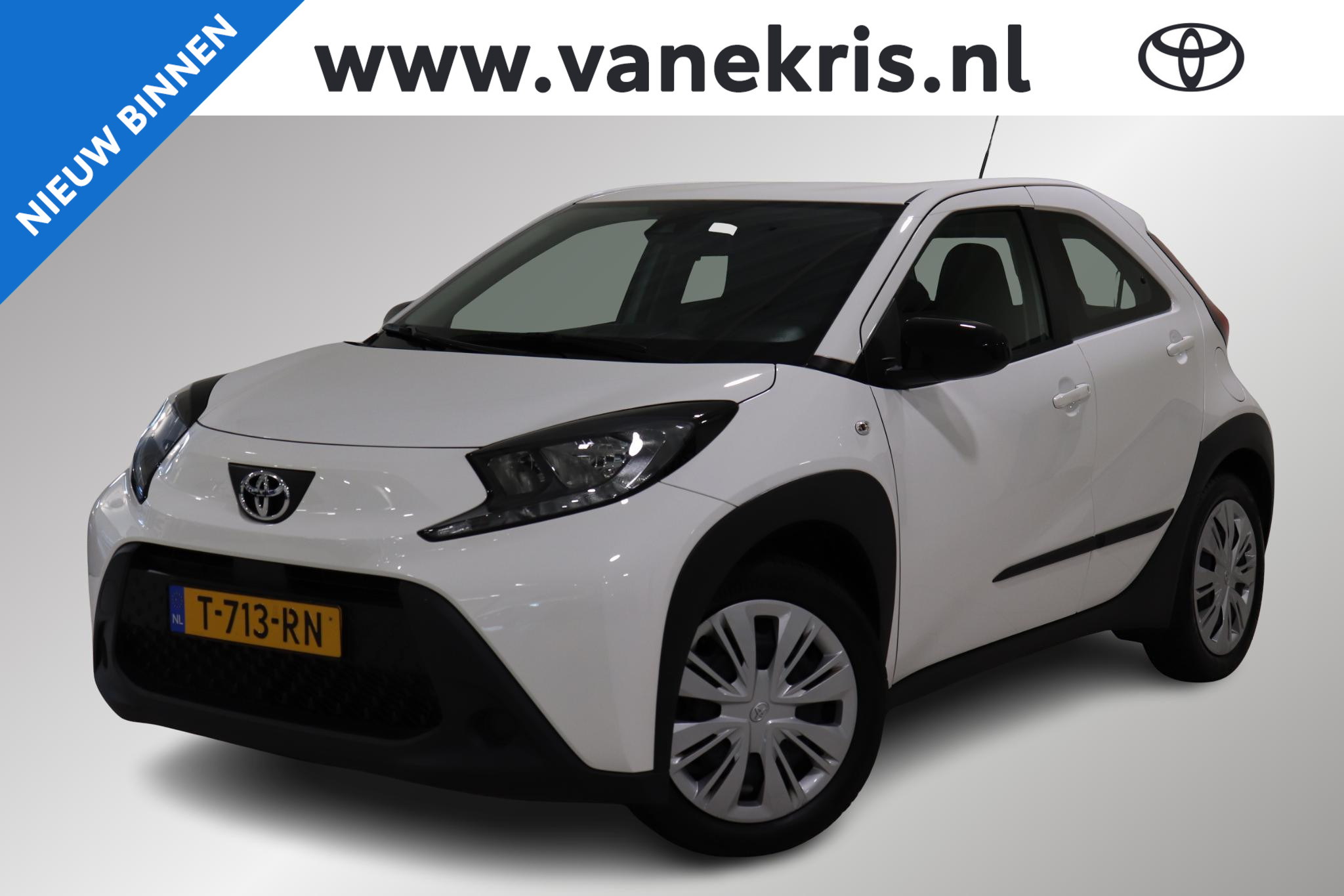 Toyota Toyota Aygo X 1.0 VVT-i S-CVT Play, 2023 - voorkant