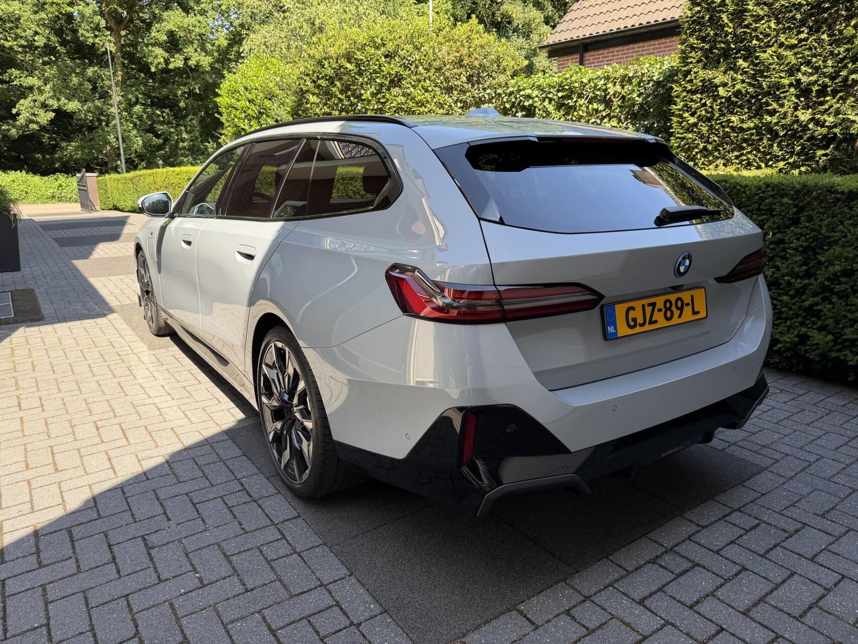 Foto van BMW 530e