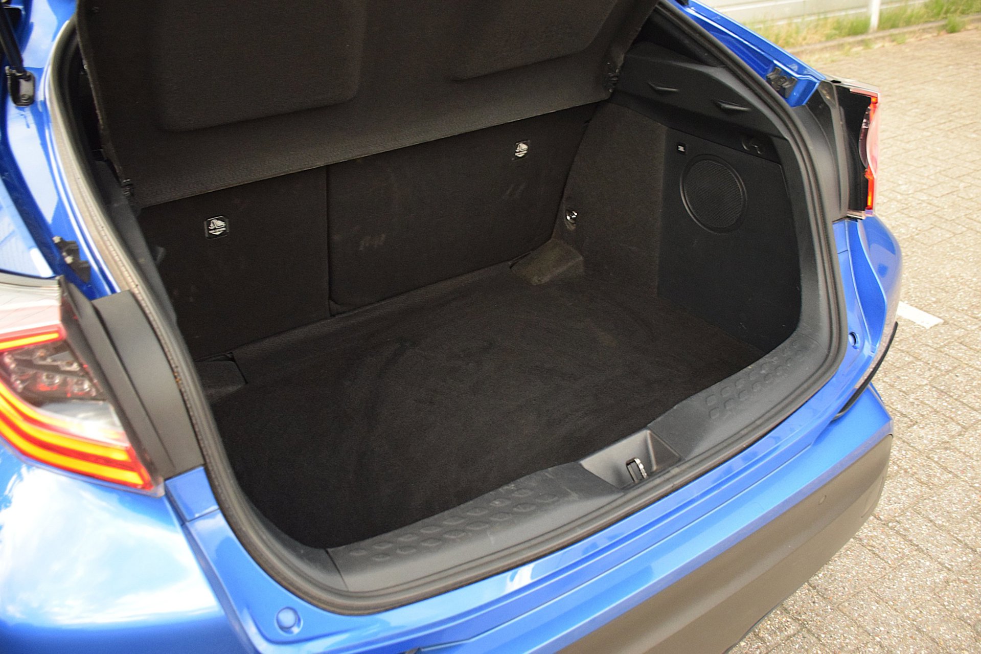 Foto van Toyota Toyota C-hr