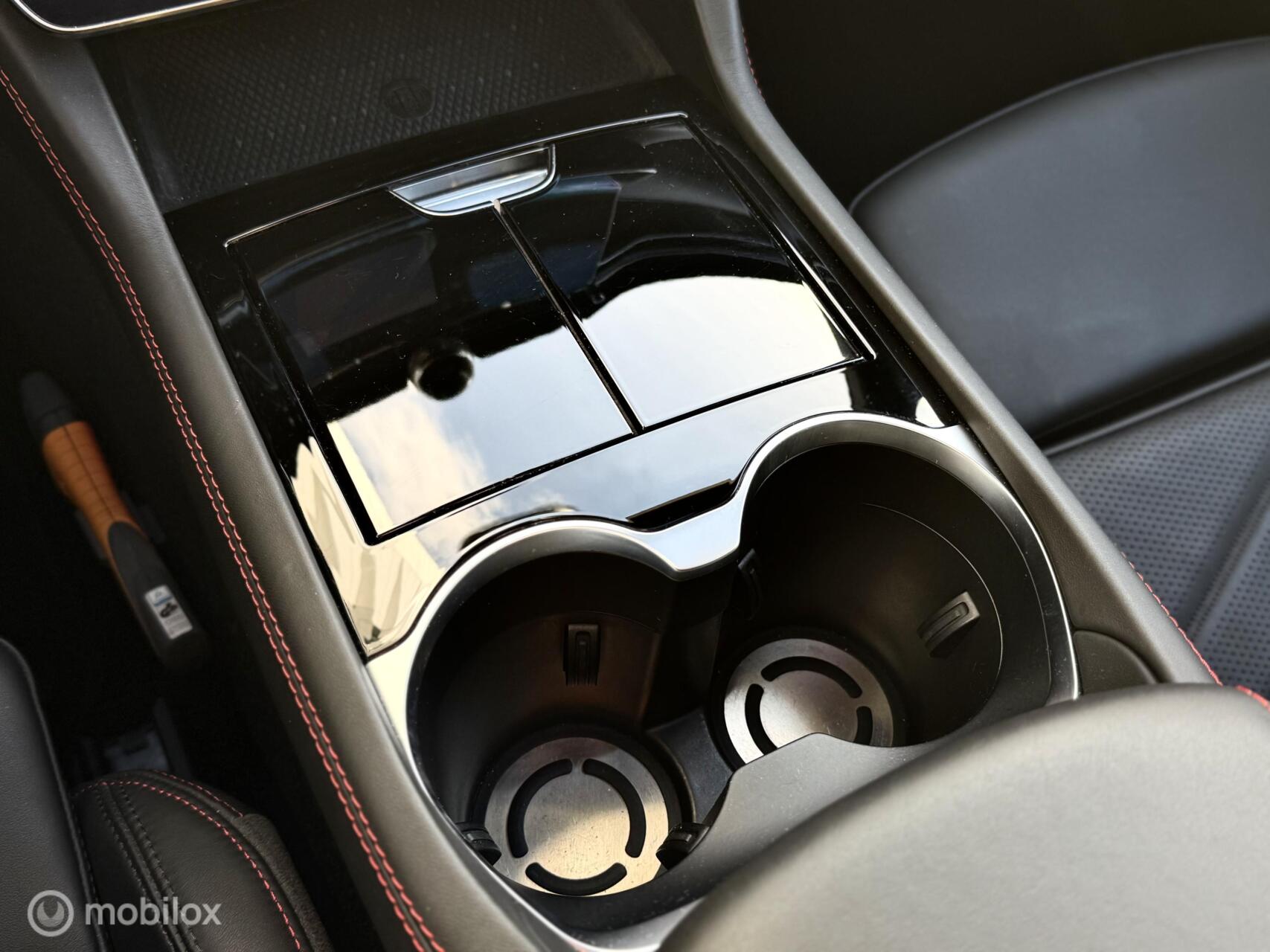 Foto van Maserati Grecale Modena