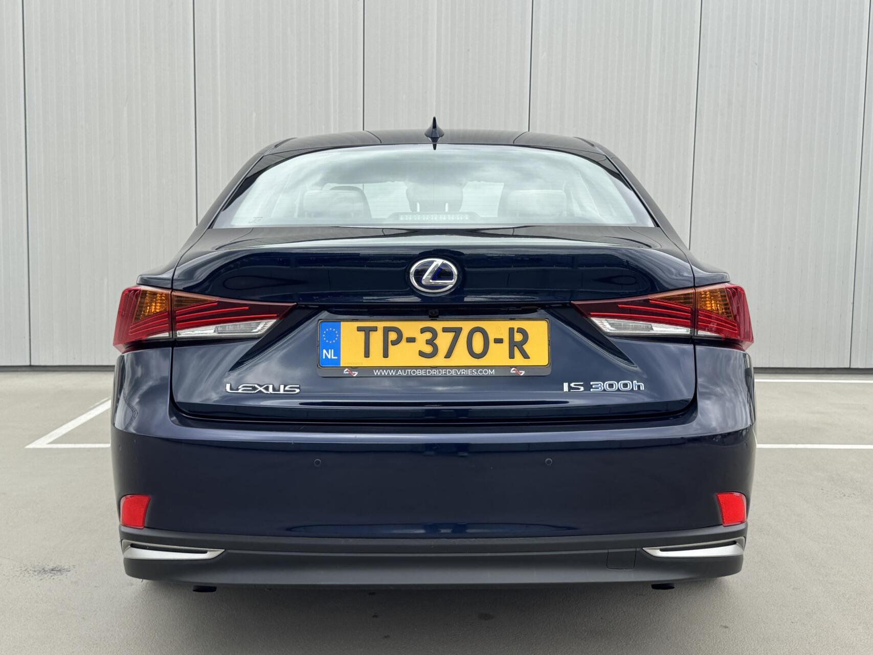 Foto van Lexus Lexus Is300h