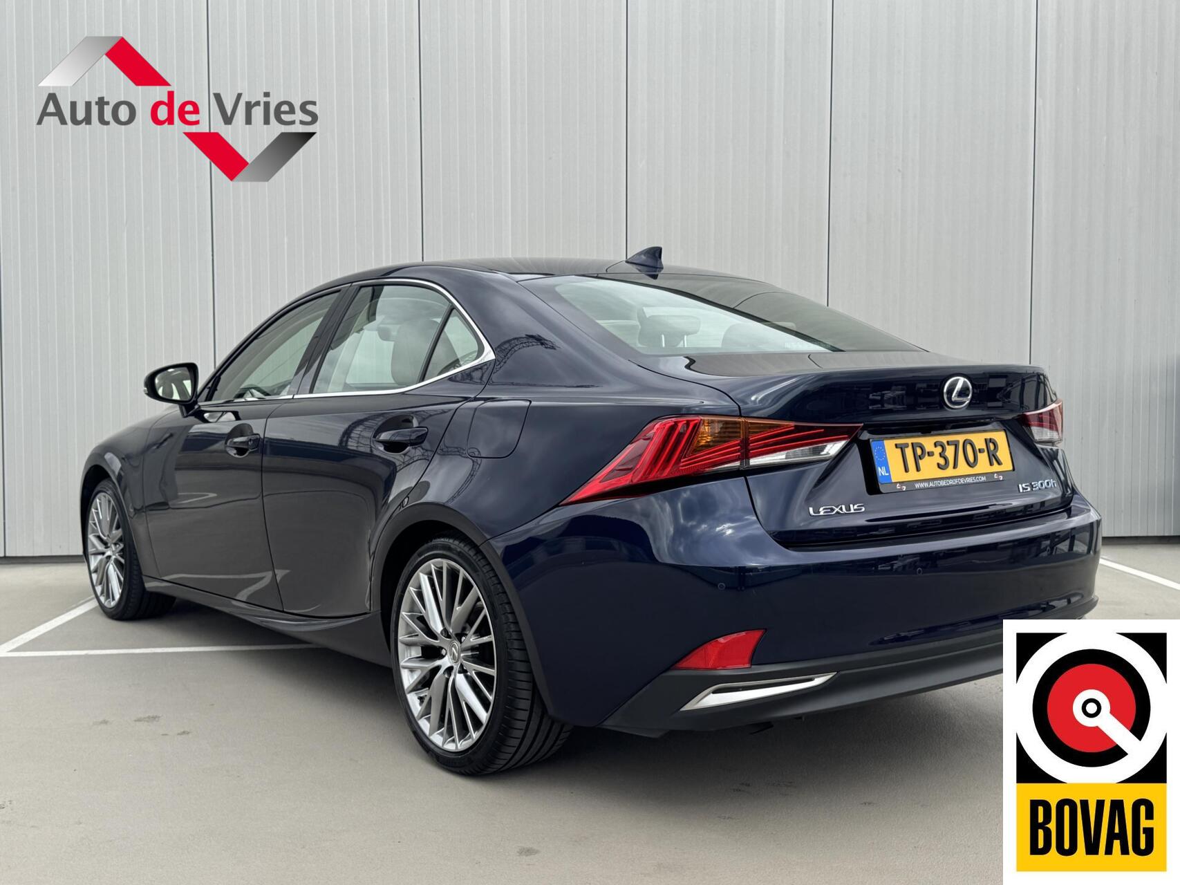 Foto van Lexus Lexus Is300h