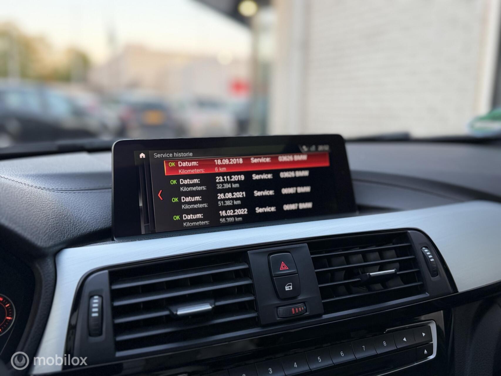 Foto van BMW 320i
