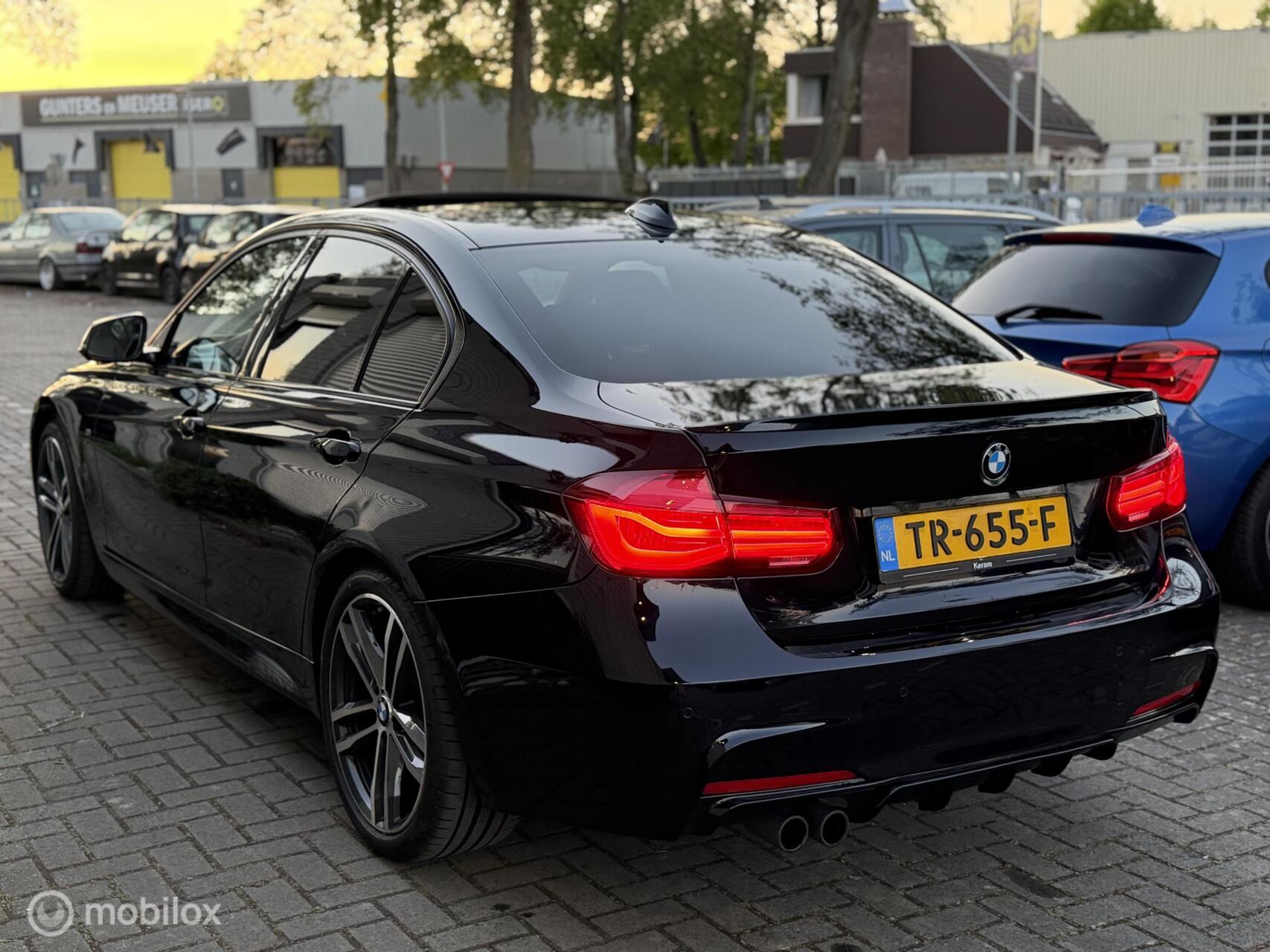 Foto van BMW 320i