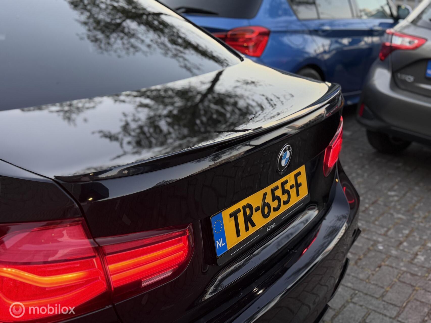 Foto van BMW 320i