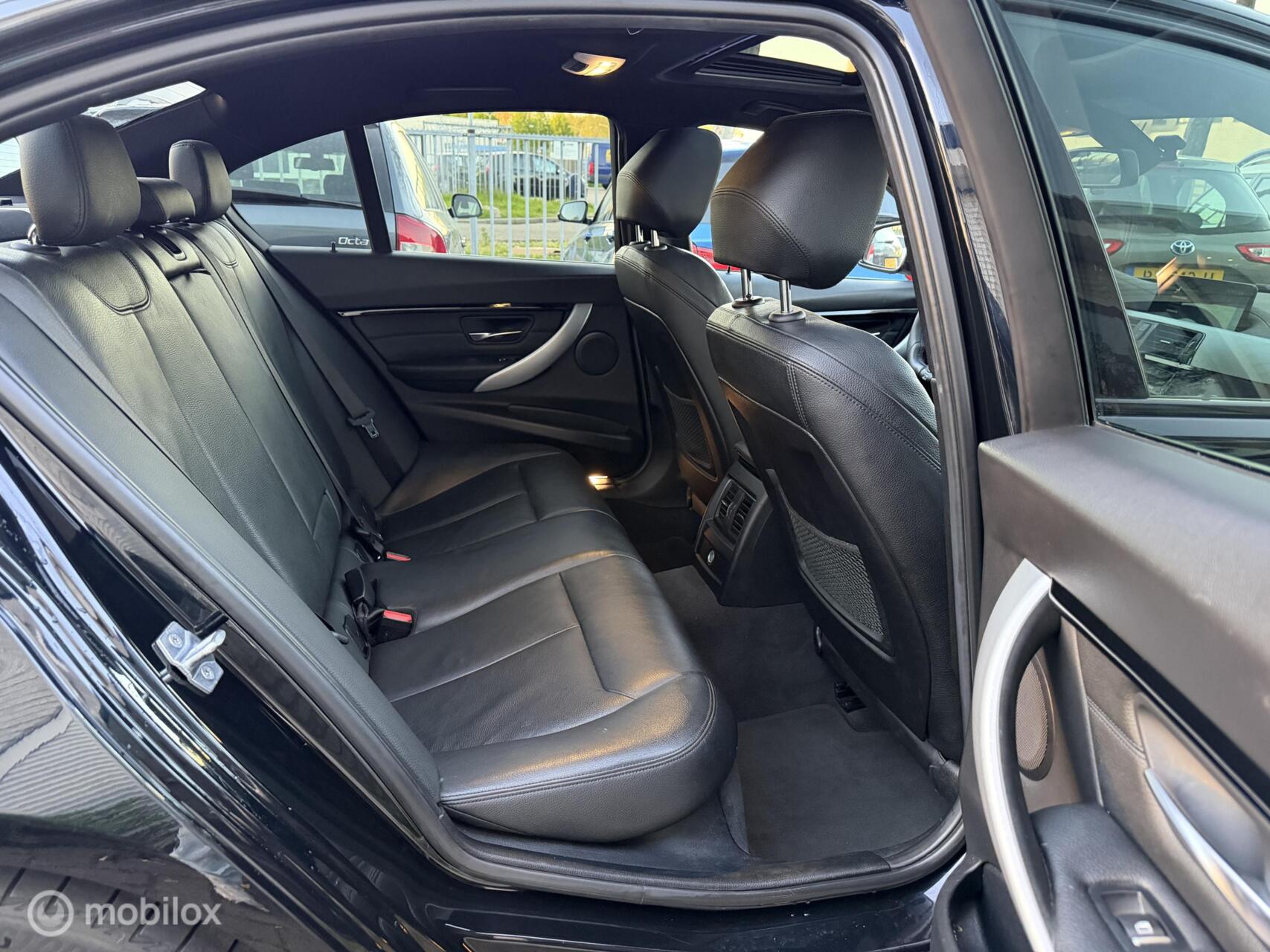 Foto van BMW 320i