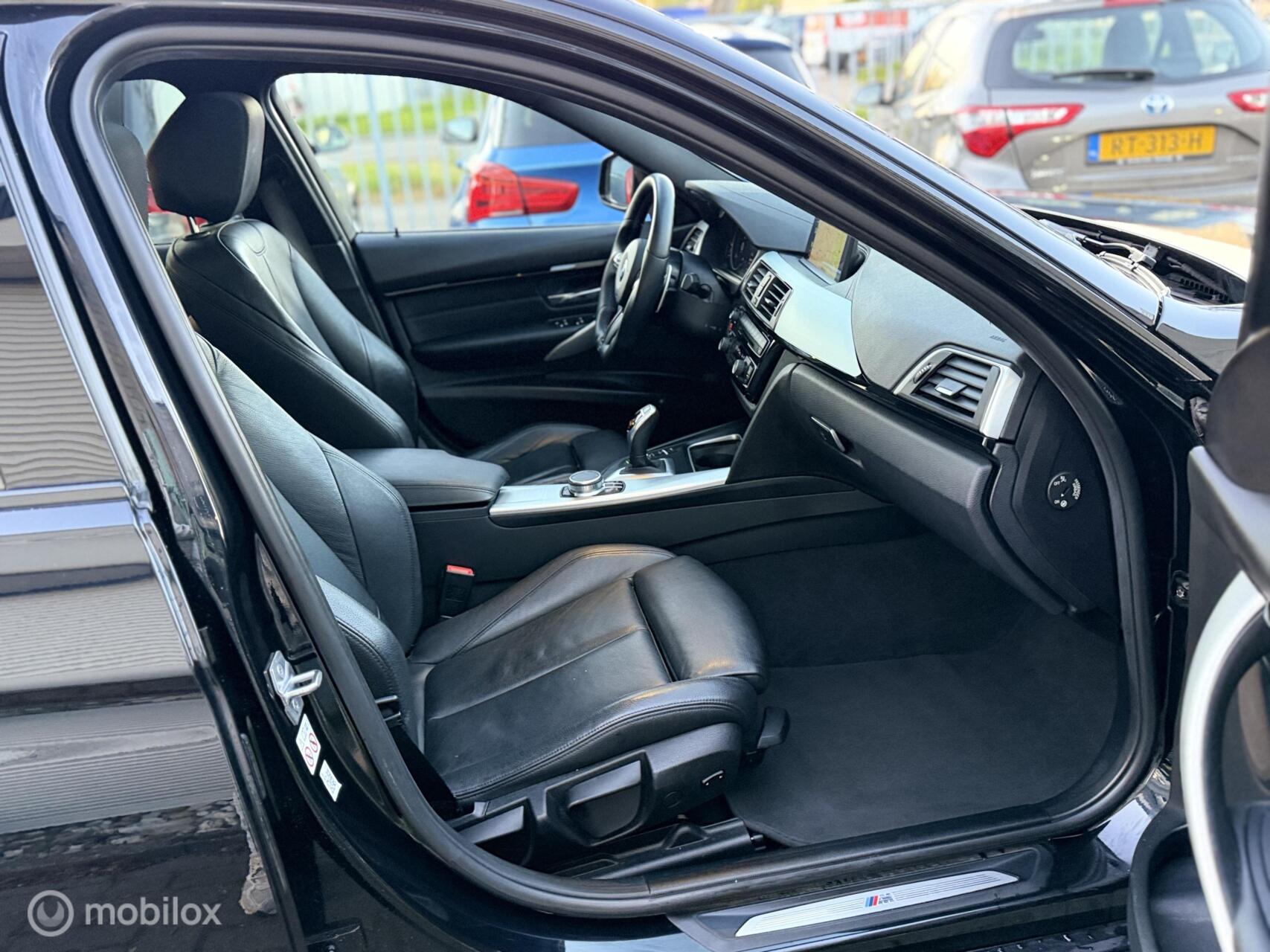 Foto van BMW 320i