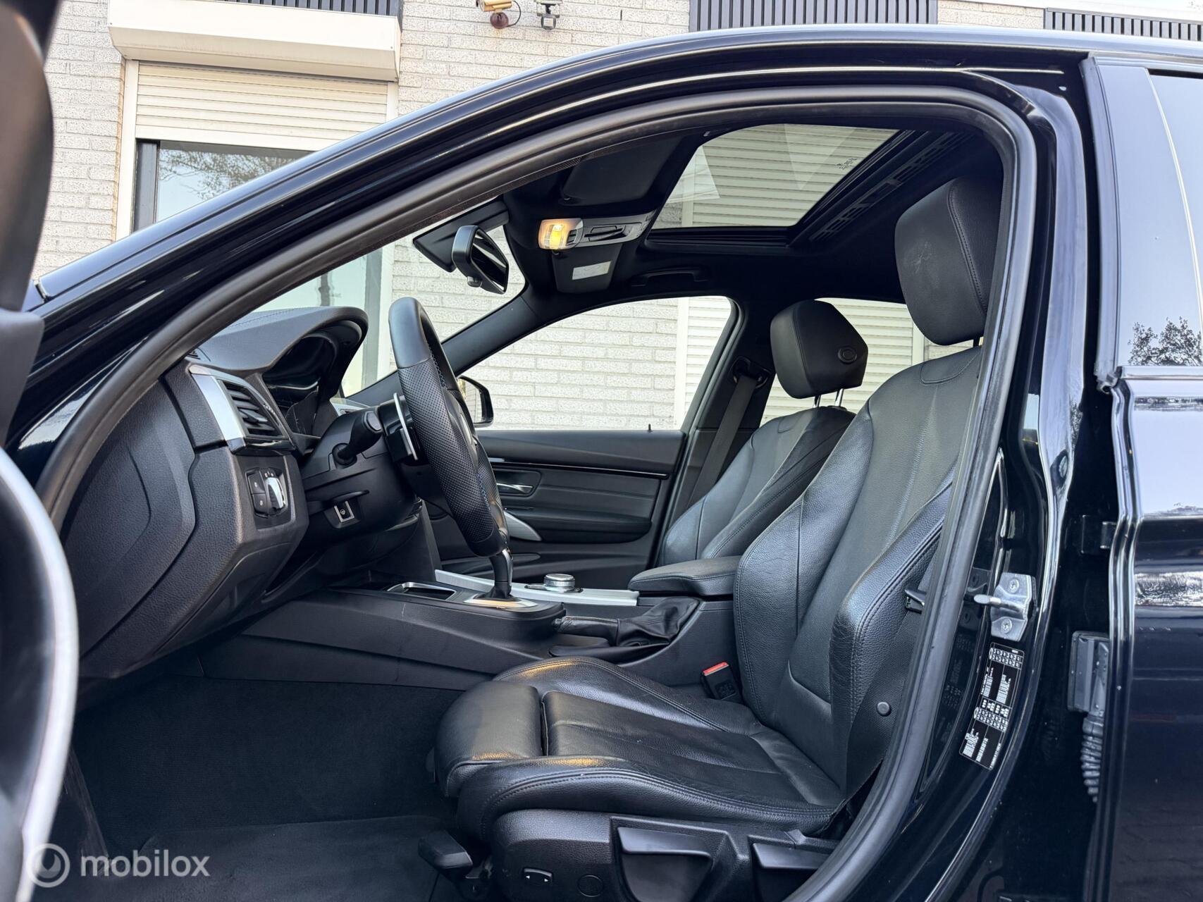 Foto van BMW 320i