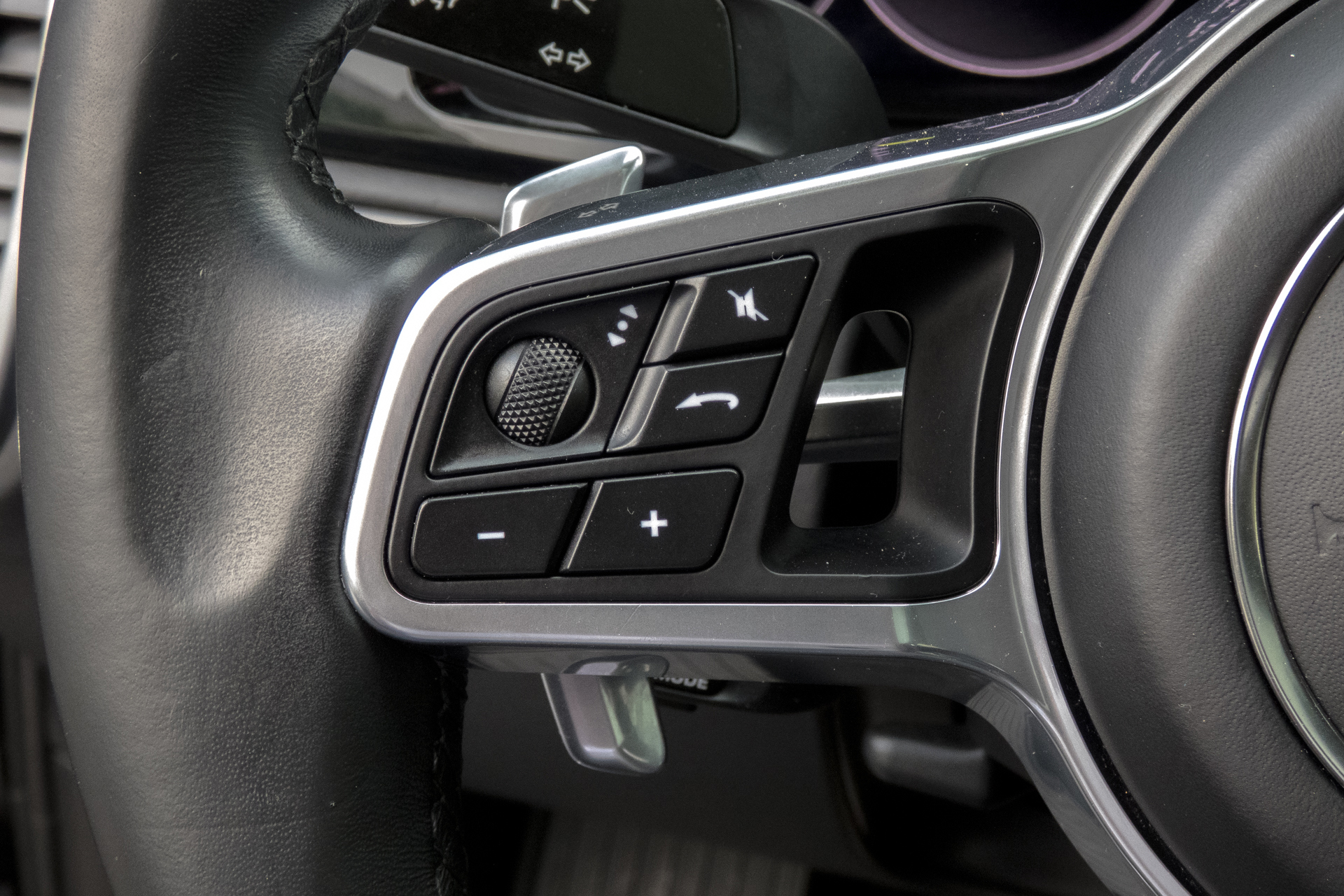 Foto van Porsche Cayenne E-hybrid