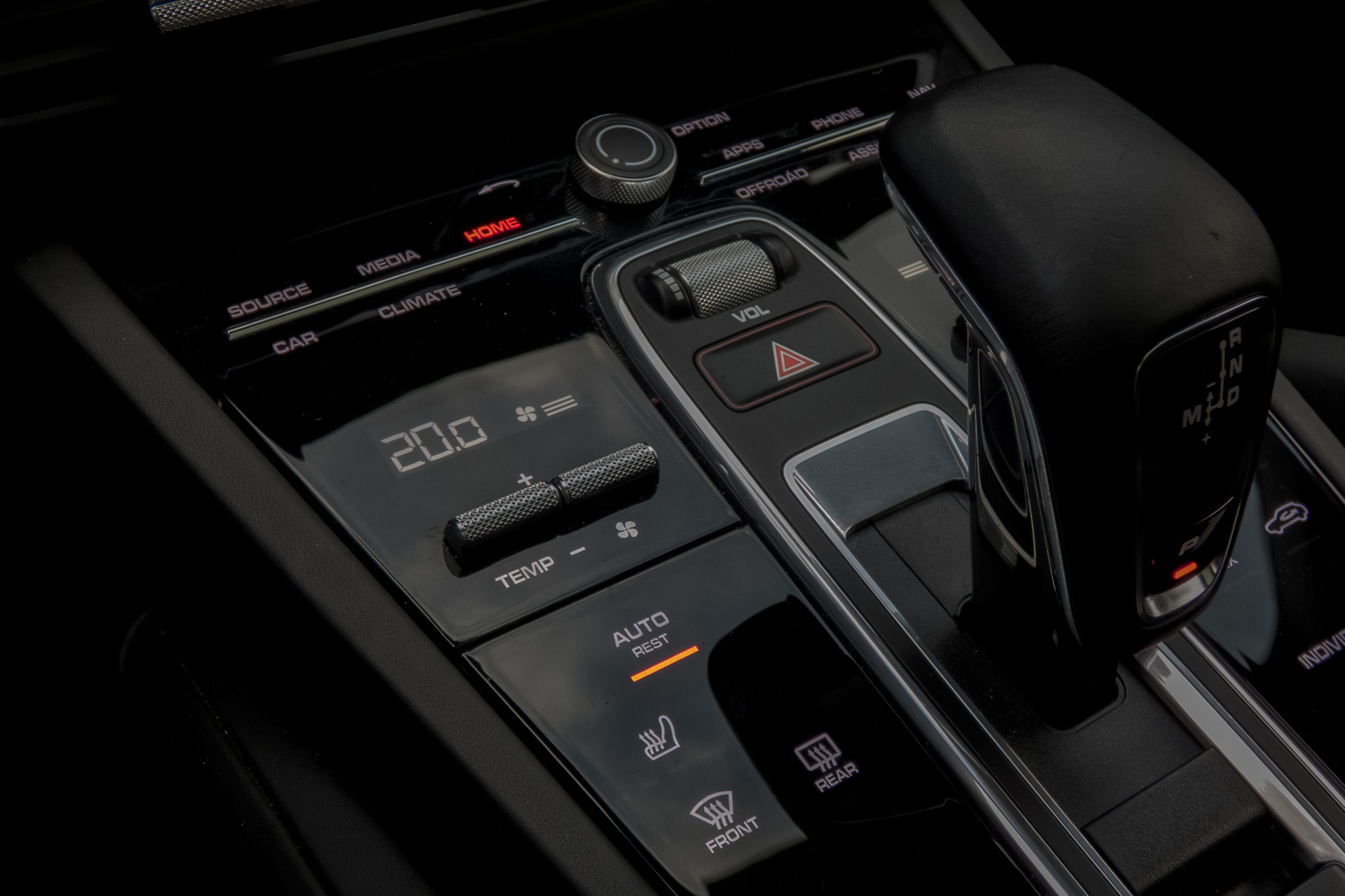Foto van Porsche Cayenne E-hybrid