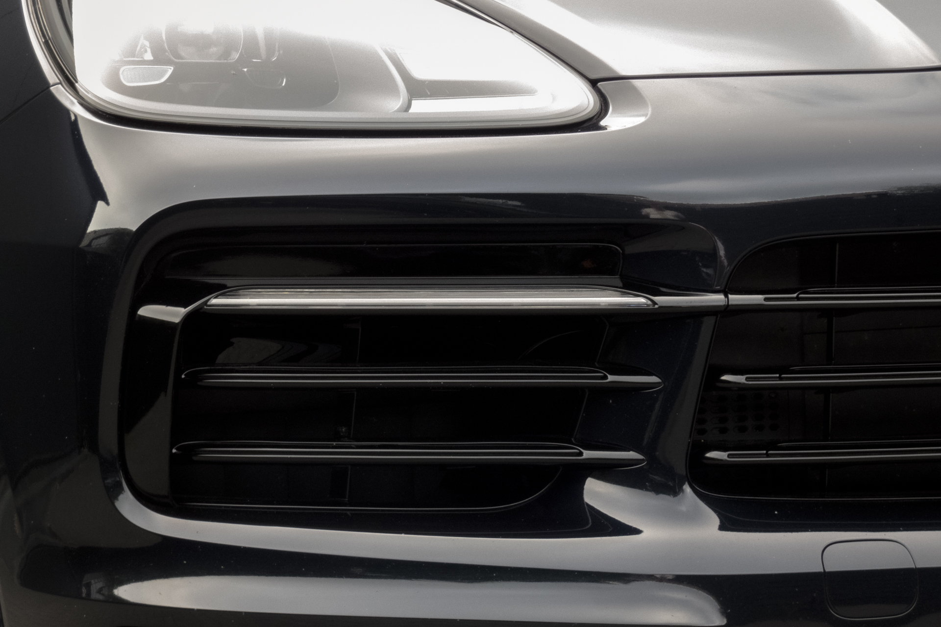 Foto van Porsche Cayenne E-hybrid