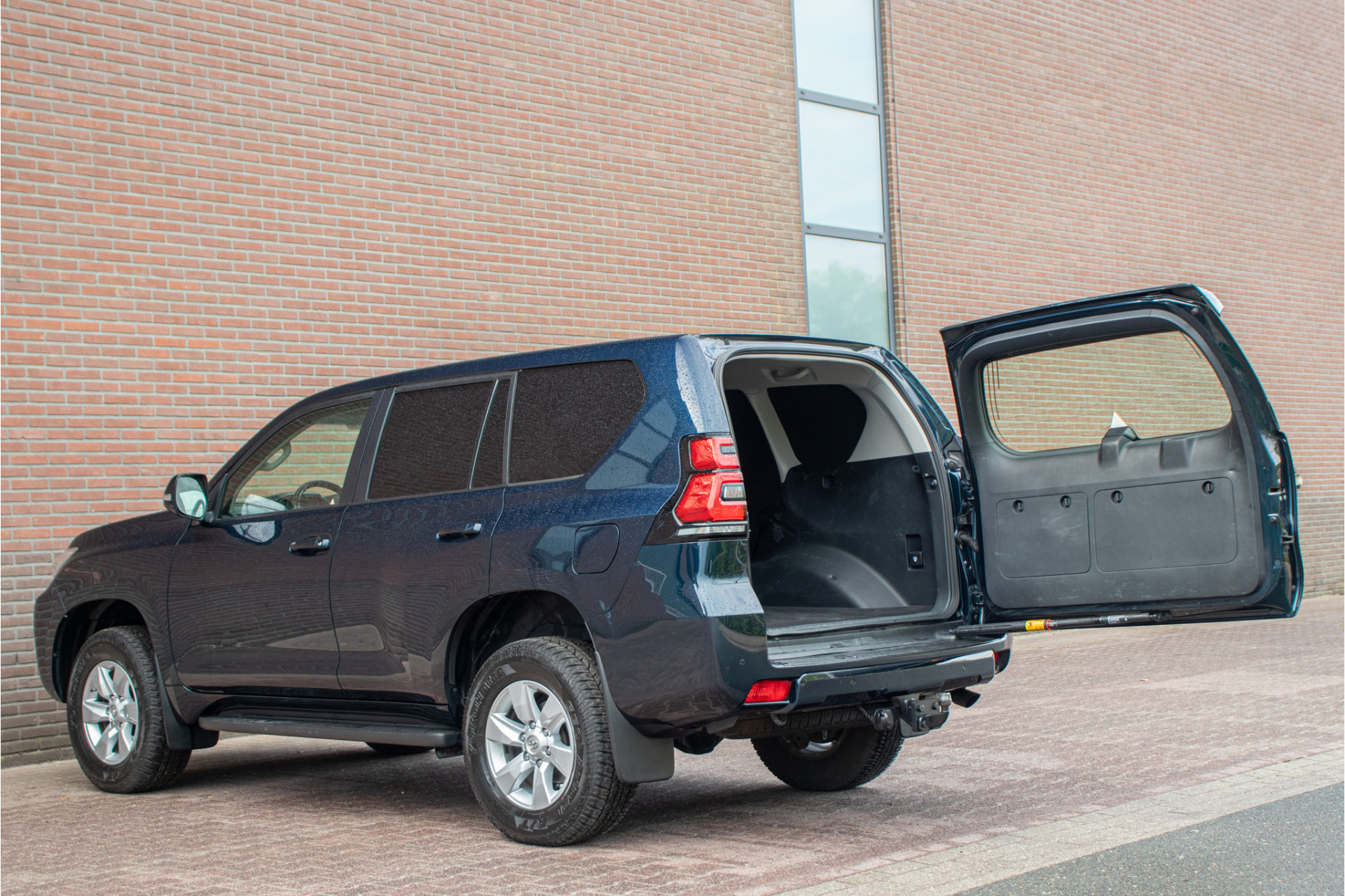 Foto van Toyota Toyota Land Cruiser (150 Series)