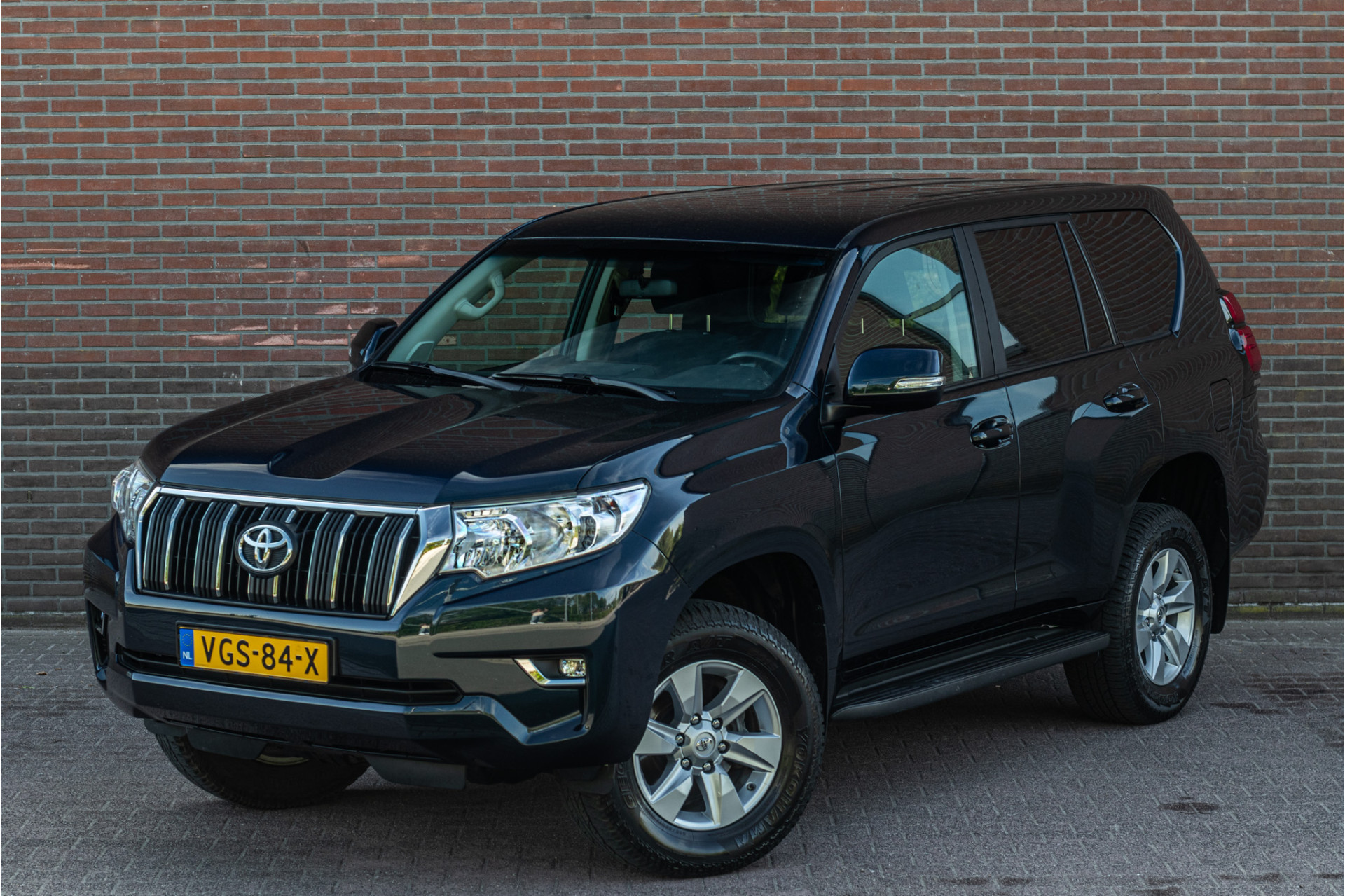 Foto van Toyota Toyota Land Cruiser (150 Series)