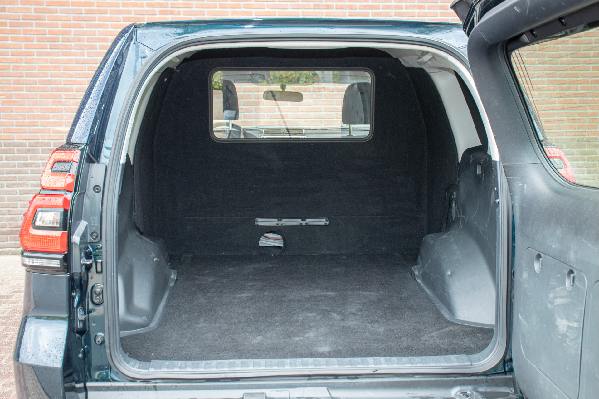Foto van Toyota Toyota Land Cruiser (150 Series)