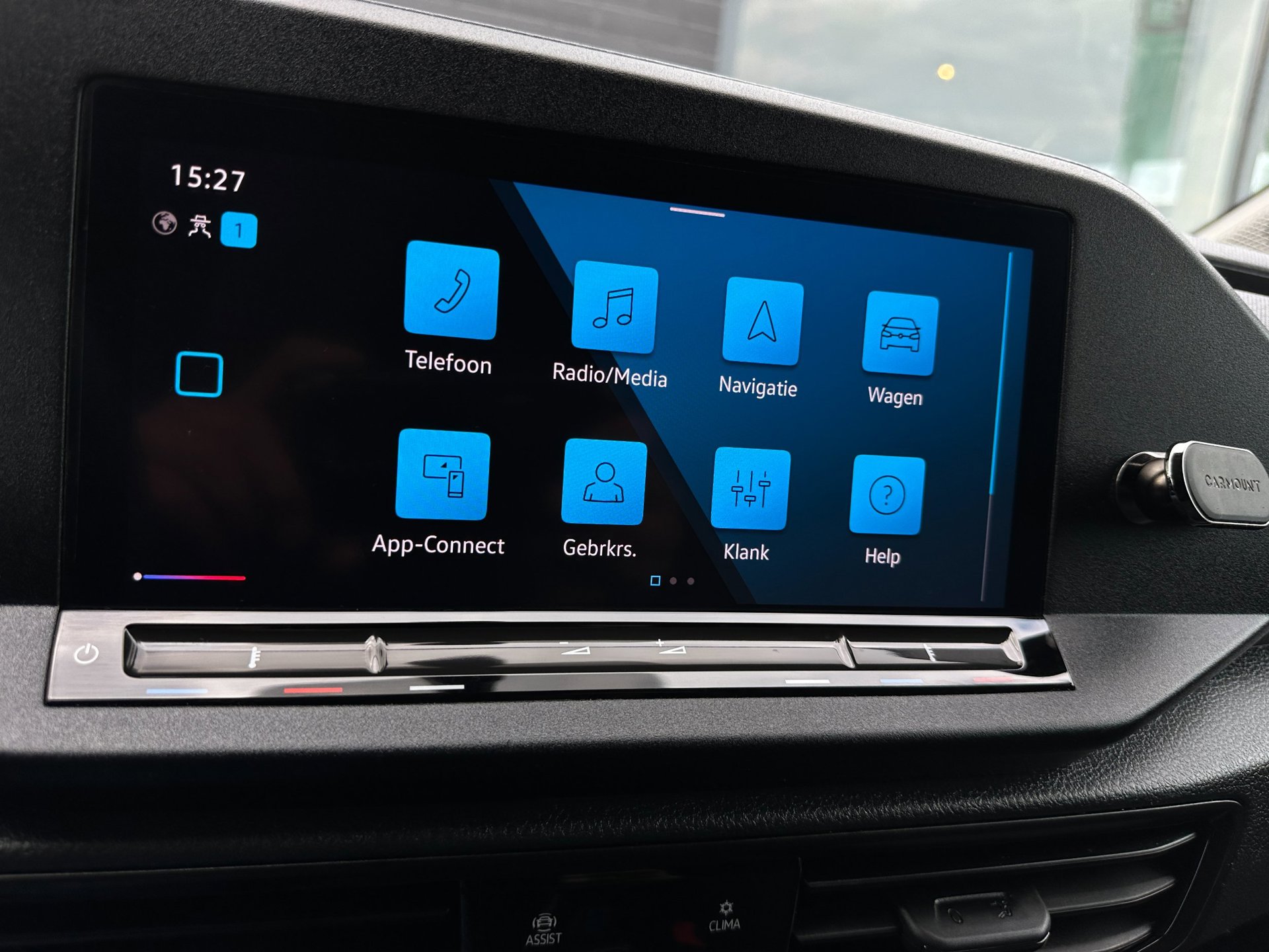 Foto van Volkswagen Caddy Modified Partition Wall