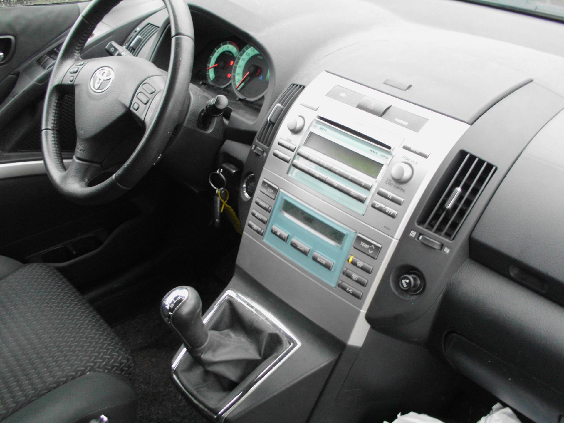 Foto van Toyota Toyota Corolla Verso