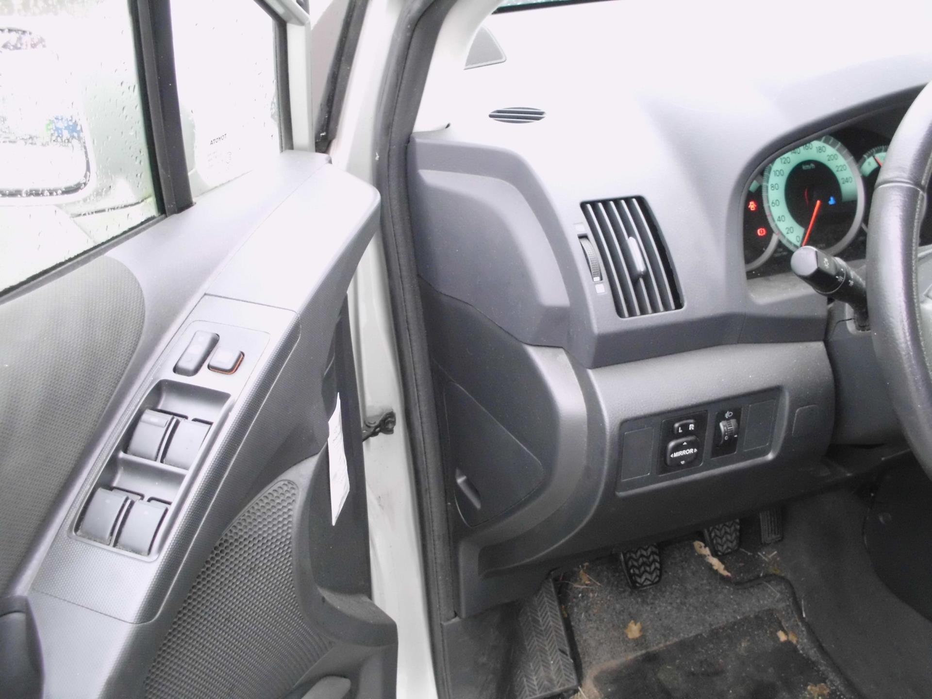Foto van Toyota Toyota Corolla Verso