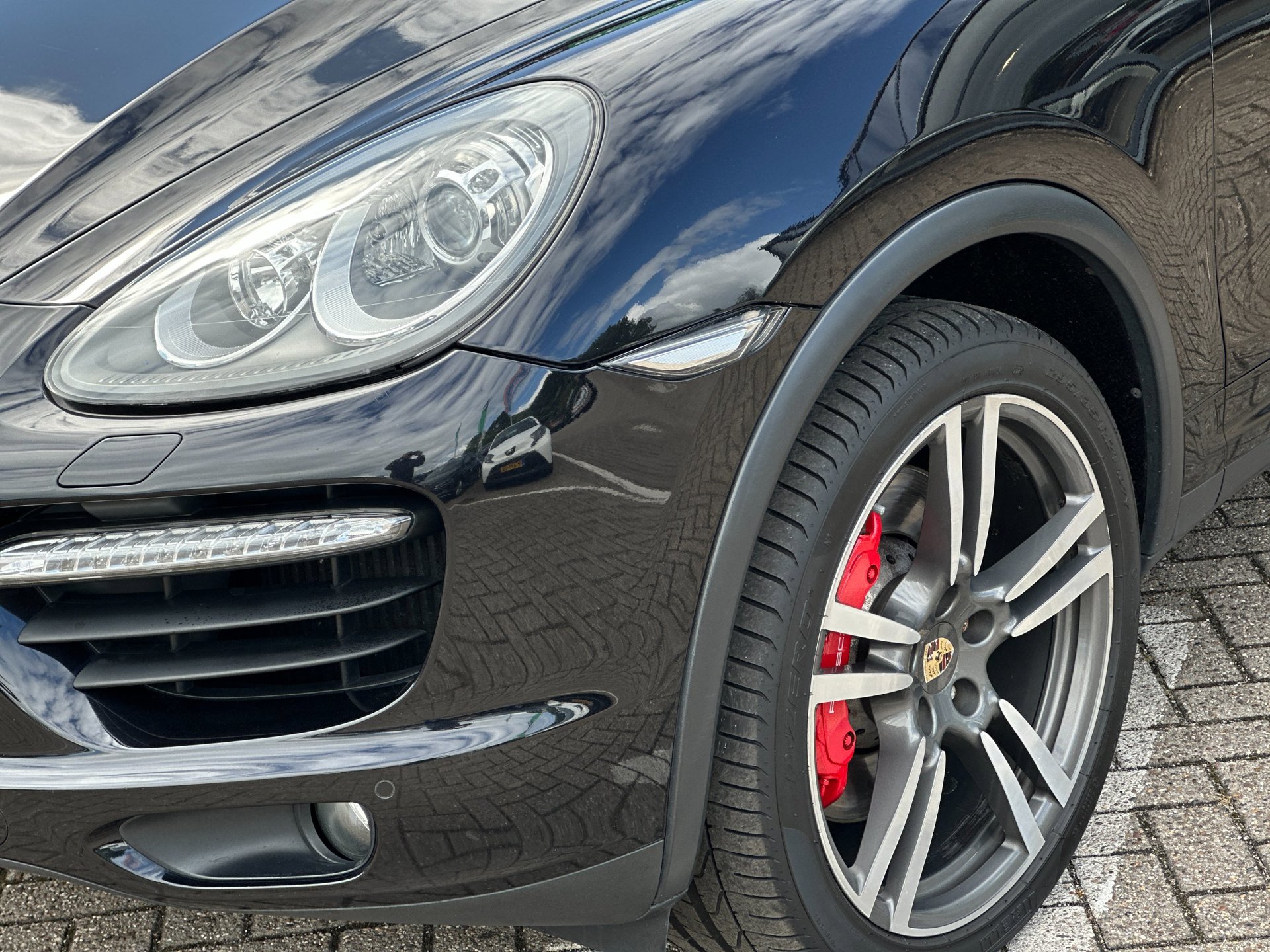 Foto van Porsche Cayenne Turbo