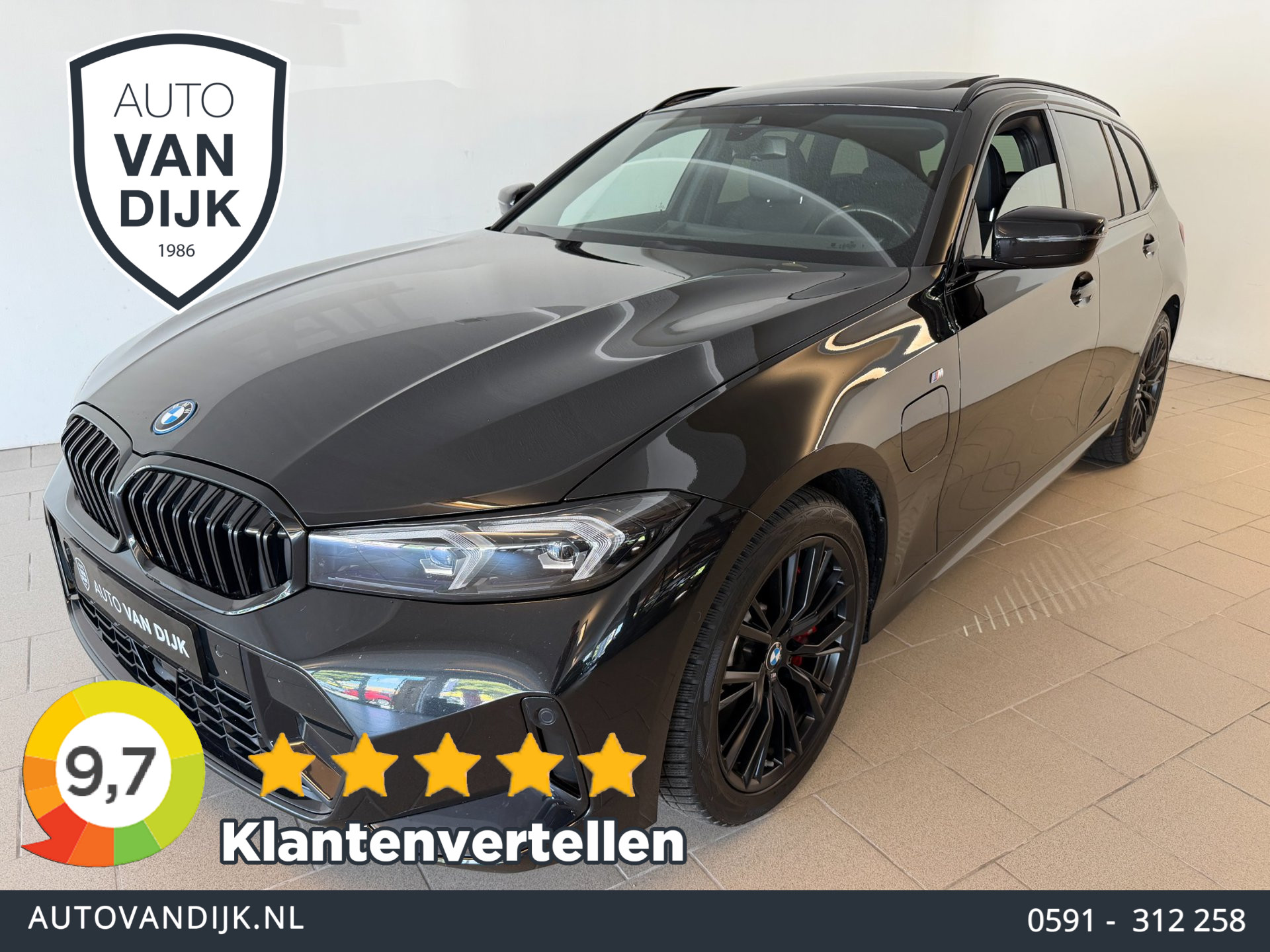 BMW 330e 330e G21 Touring LCI 292PK XTRA BOOST LONG RANGE FACELIFT PANO LEER TREKHAAK HARMAN KARDON SHADOWLINE NIEUWSTA 2024 - voorkant