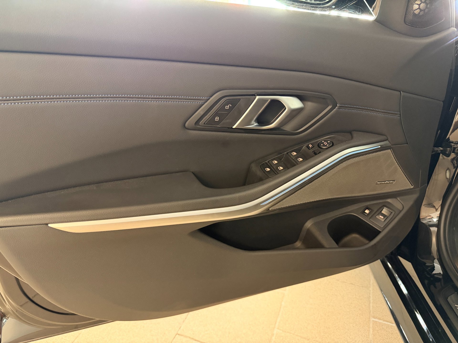 Foto van BMW 330e