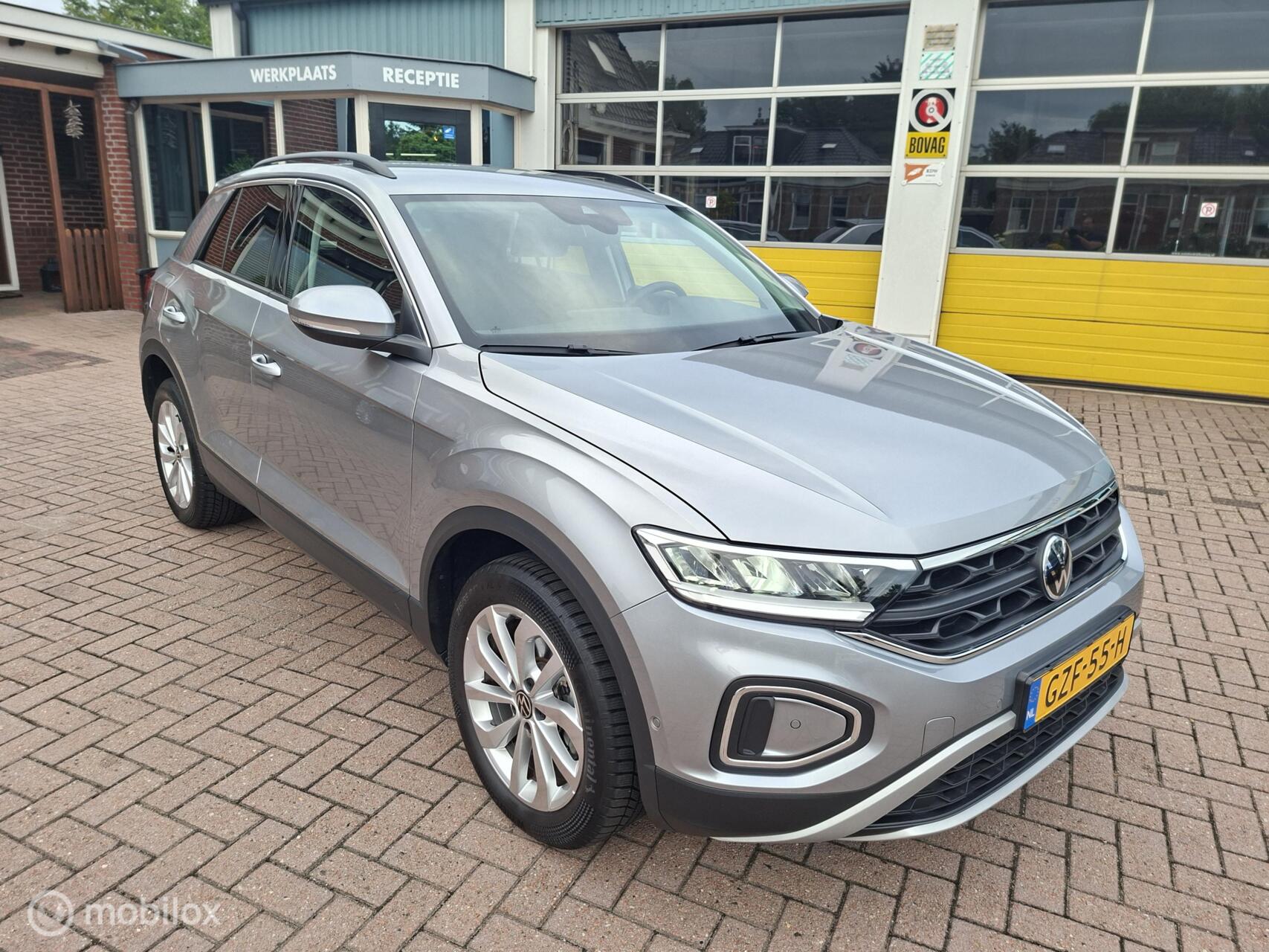 Volkswagen T-roc 1.5 TSI Life Edition 2024 - voorkant