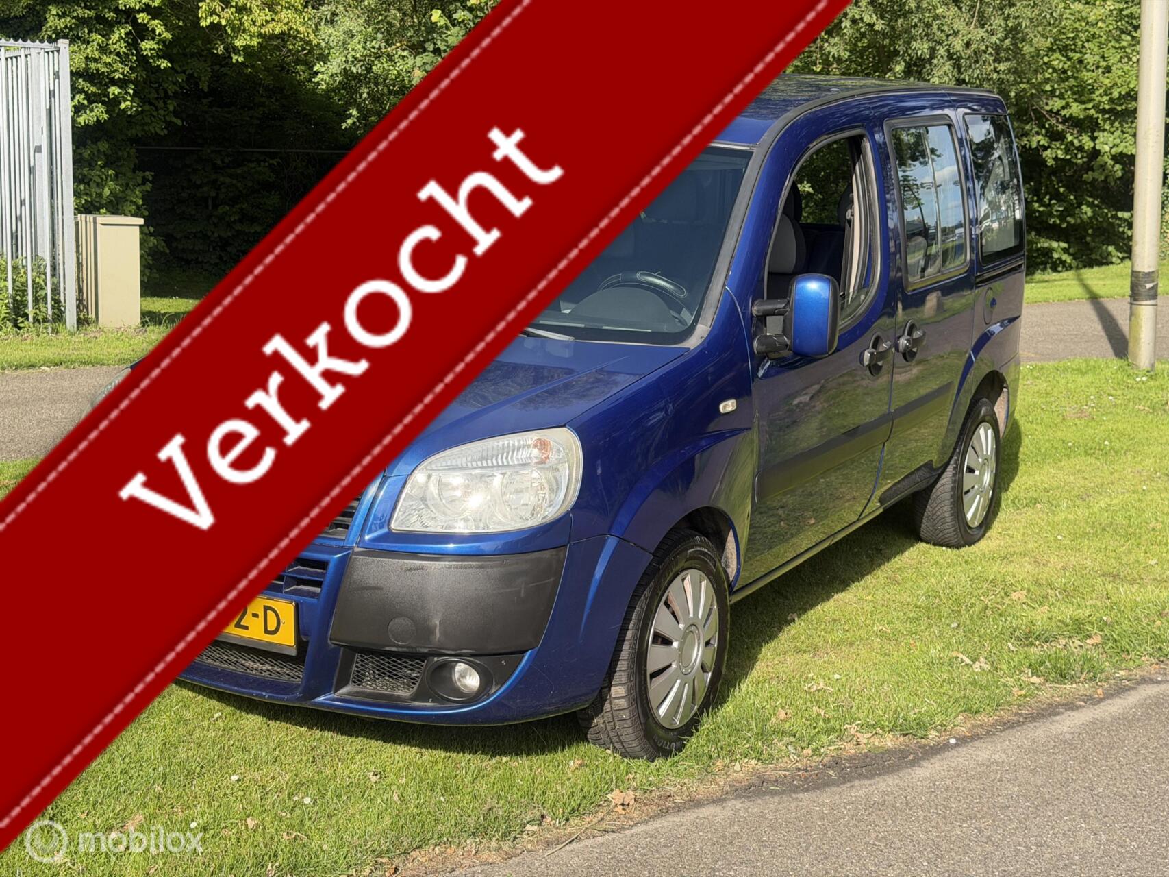 Fiat Fiat Doblo 1.4 Personenauto / NIEUWE APK / AIRCO / 102.000Km 2006 - voorkant