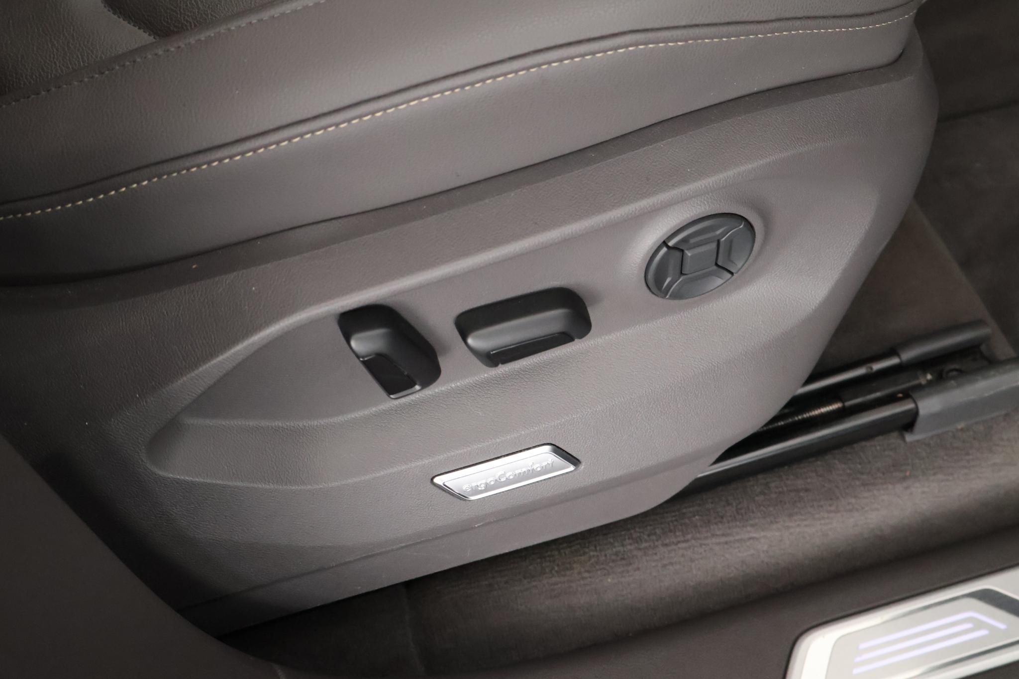 Foto van Volkswagen Touareg Ehybrid