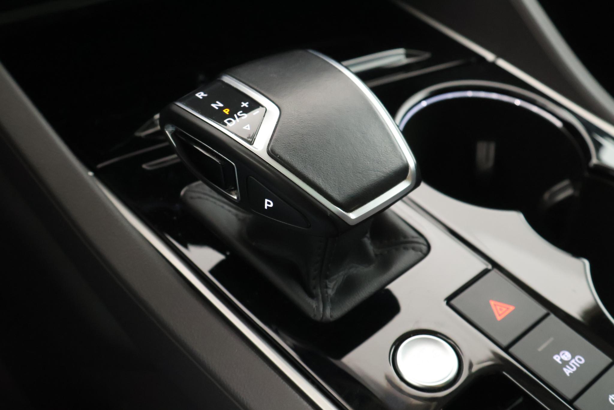 Foto van Volkswagen Touareg Ehybrid