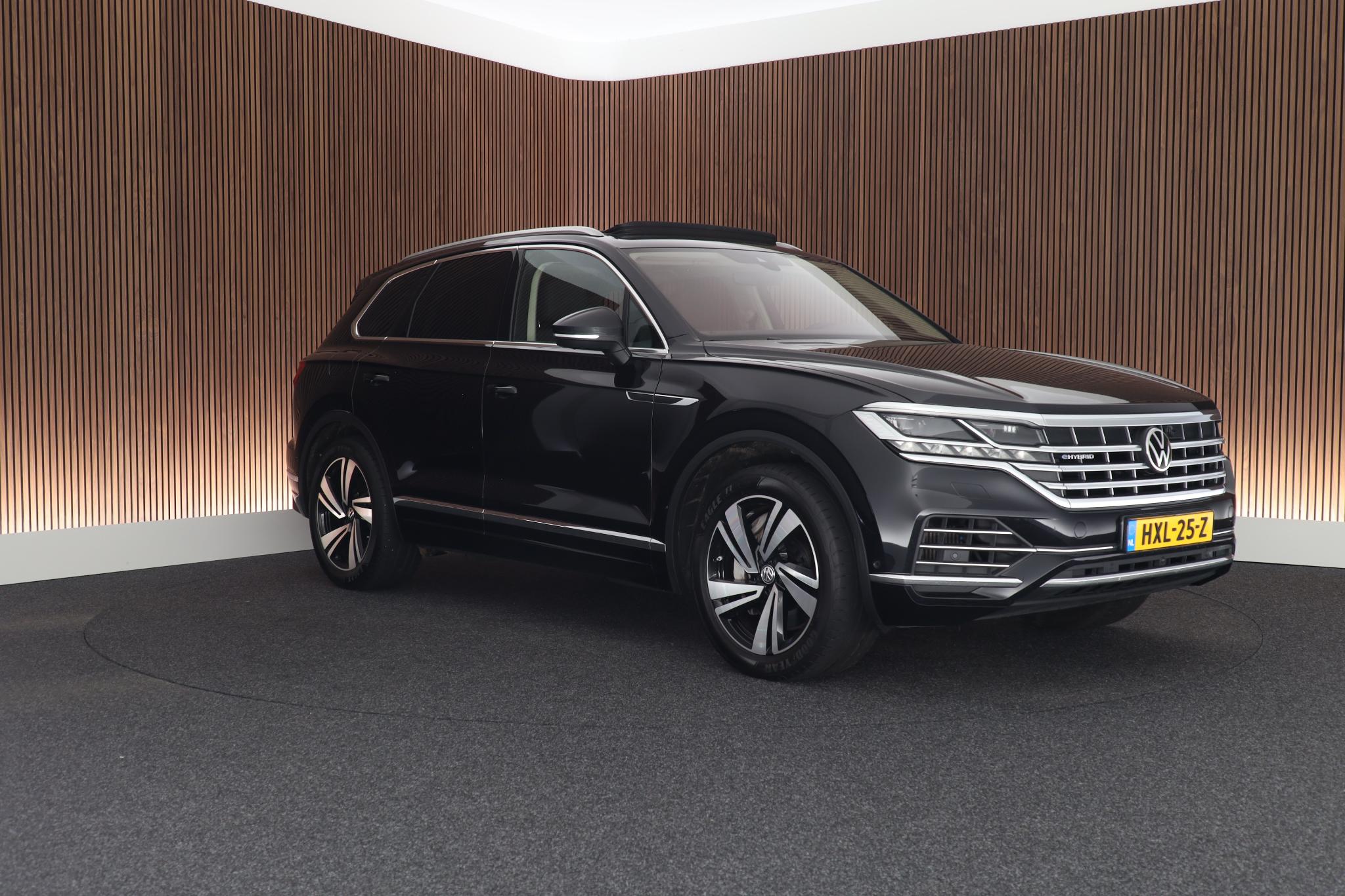 Foto van Volkswagen Touareg Ehybrid
