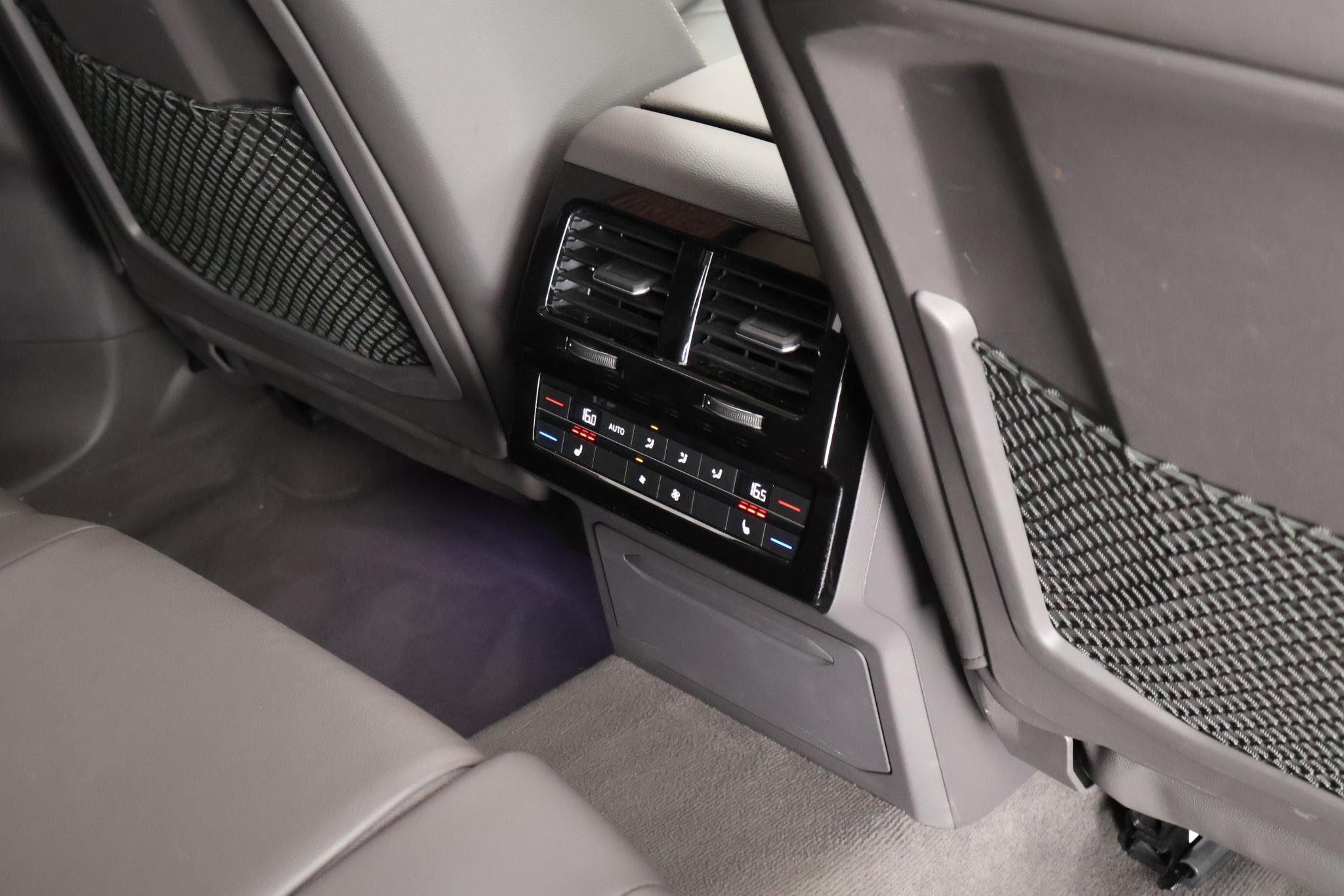 Foto van Volkswagen Touareg Ehybrid