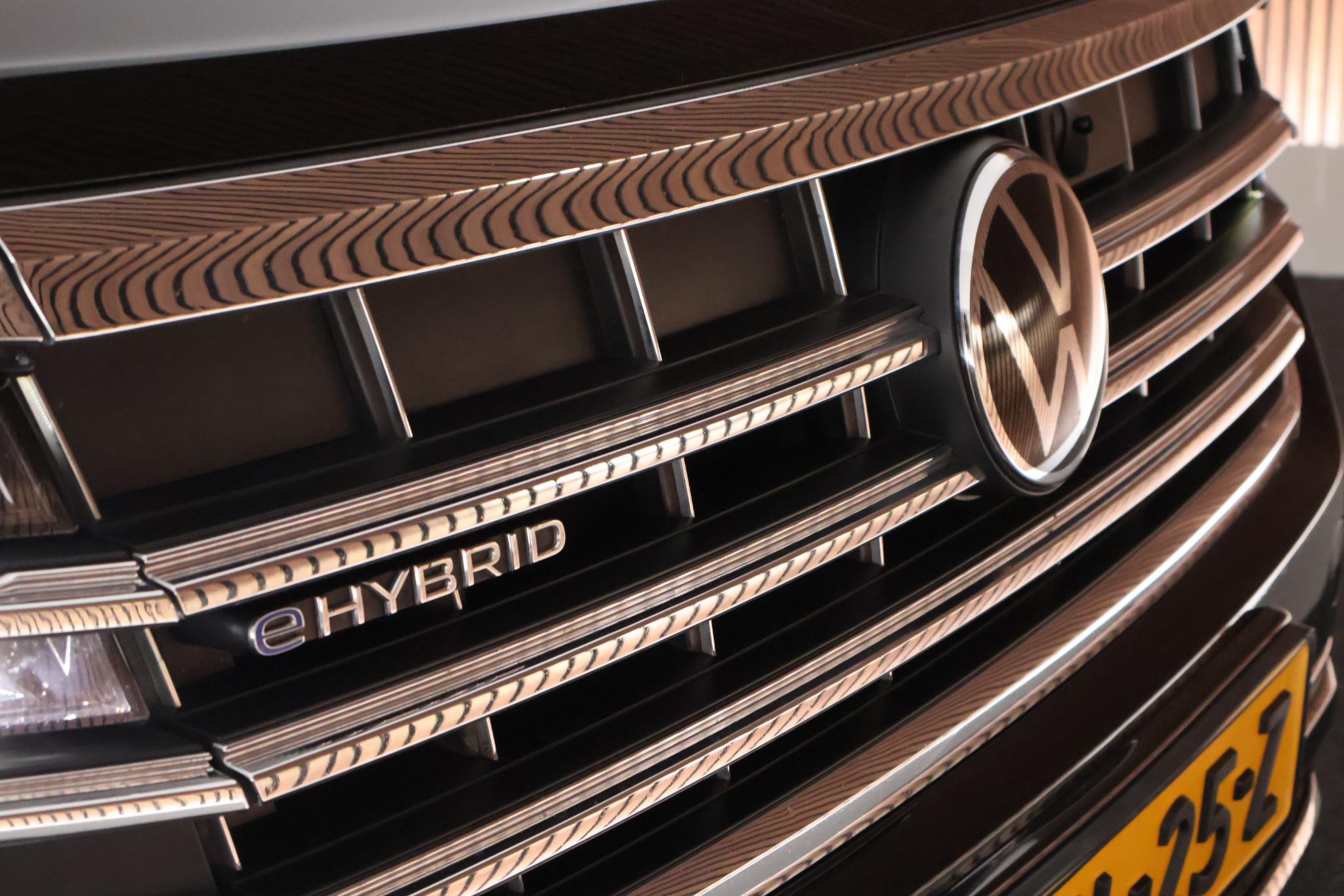 Foto van Volkswagen Touareg Ehybrid