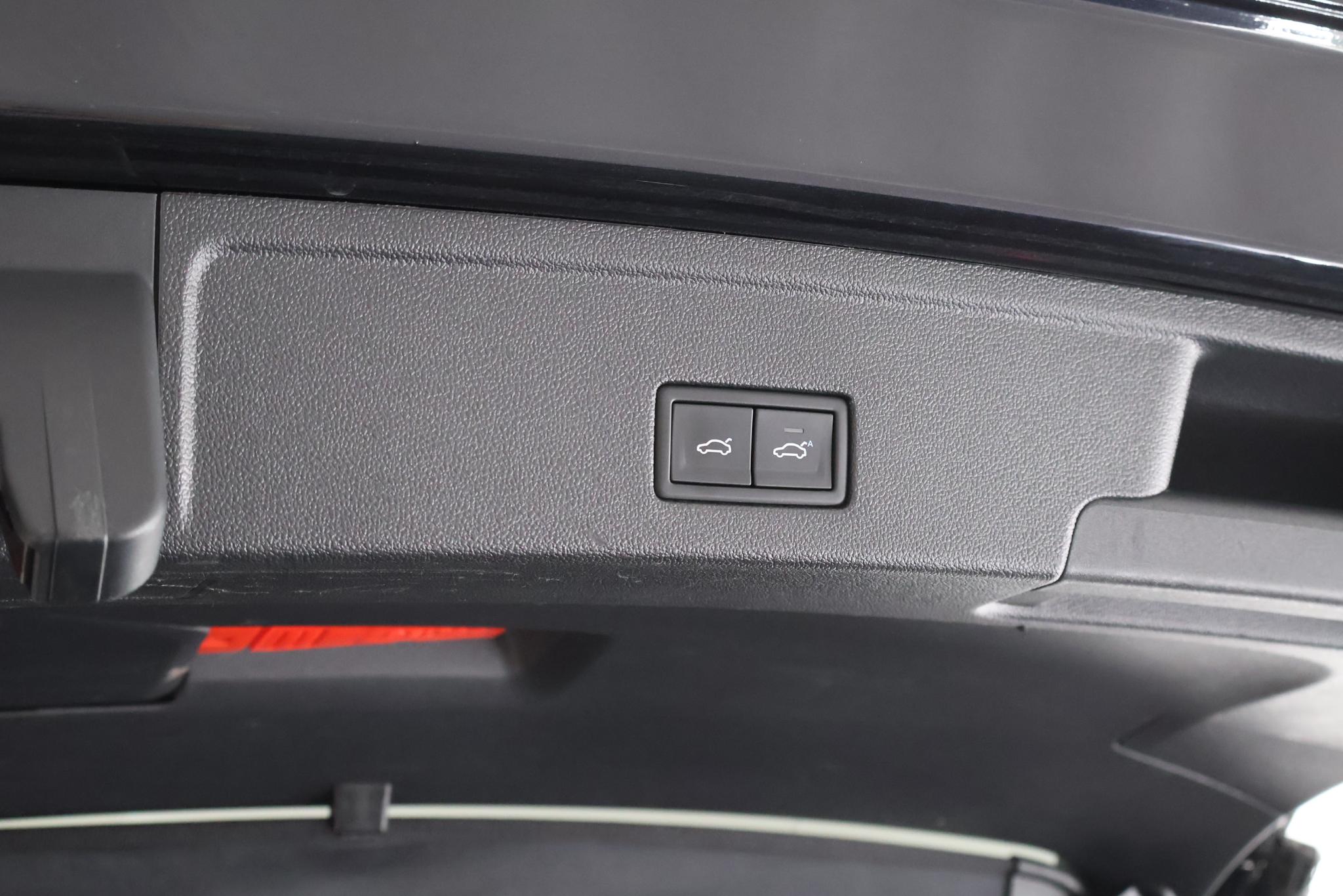 Foto van Volkswagen Touareg Ehybrid