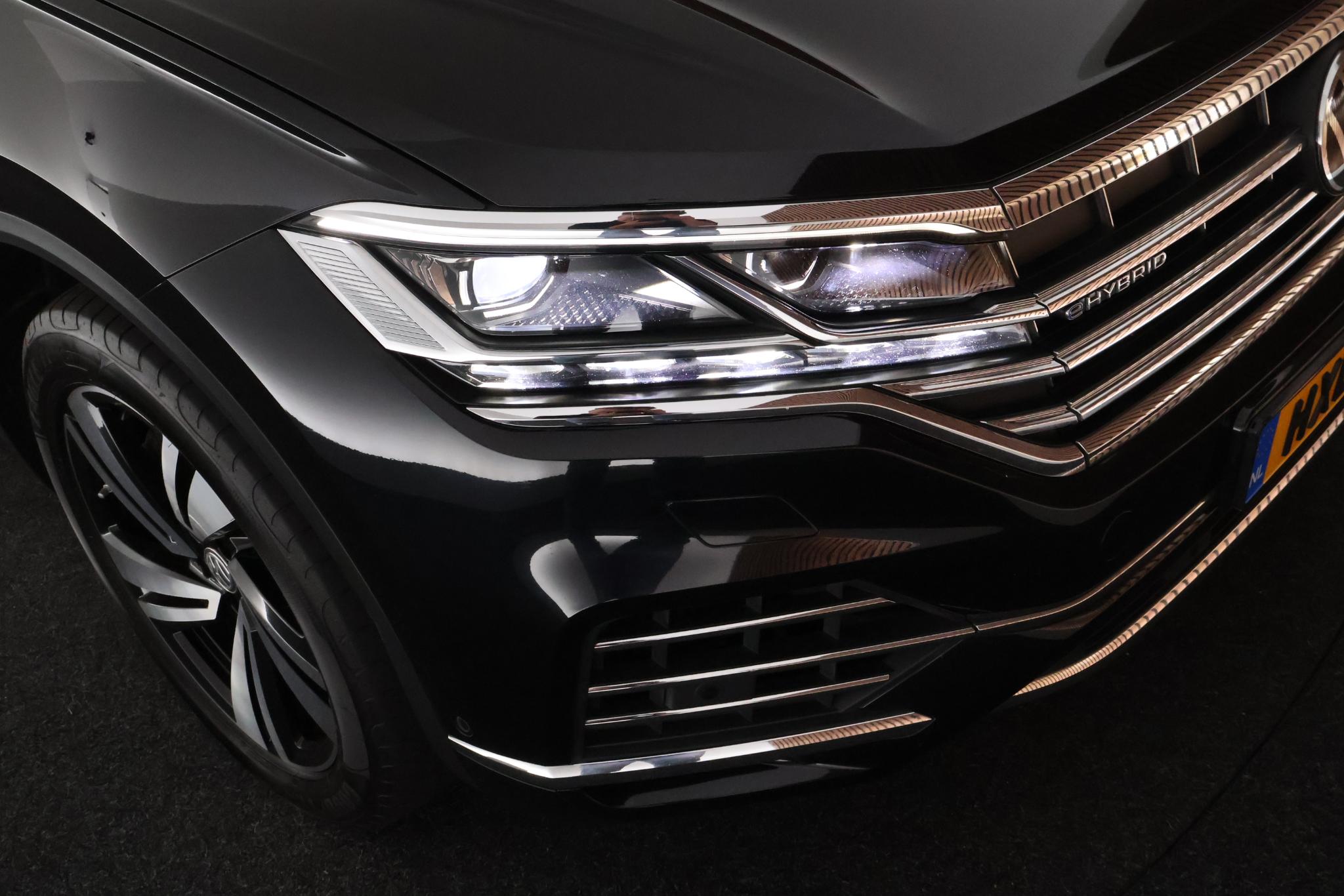 Foto van Volkswagen Touareg Ehybrid