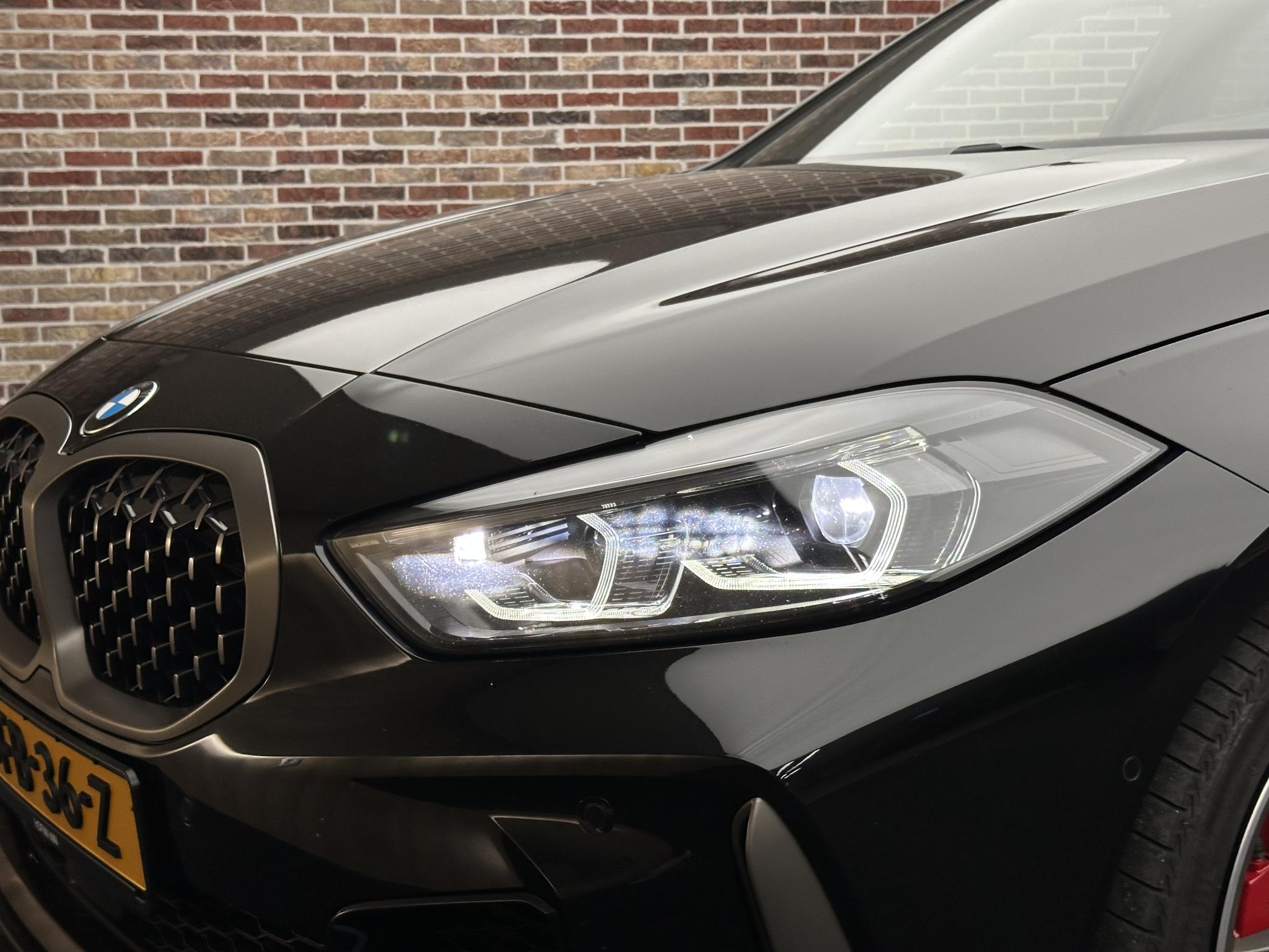 Foto van BMW M135i xDrive