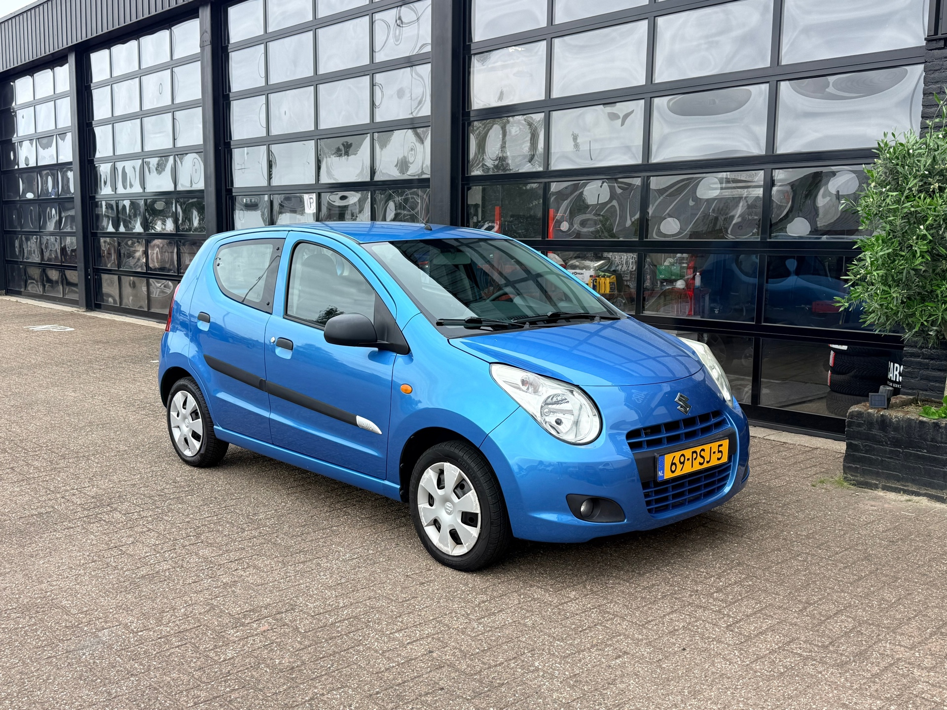 Foto van Suzuki Alto
