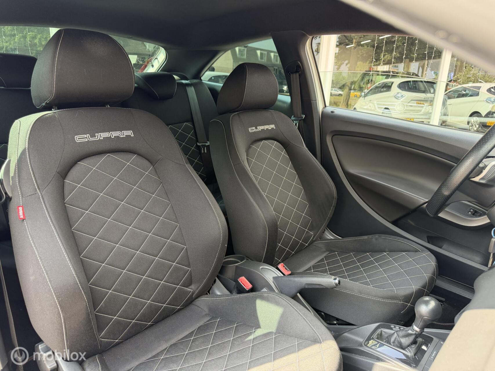 Foto van Seat Ibiza