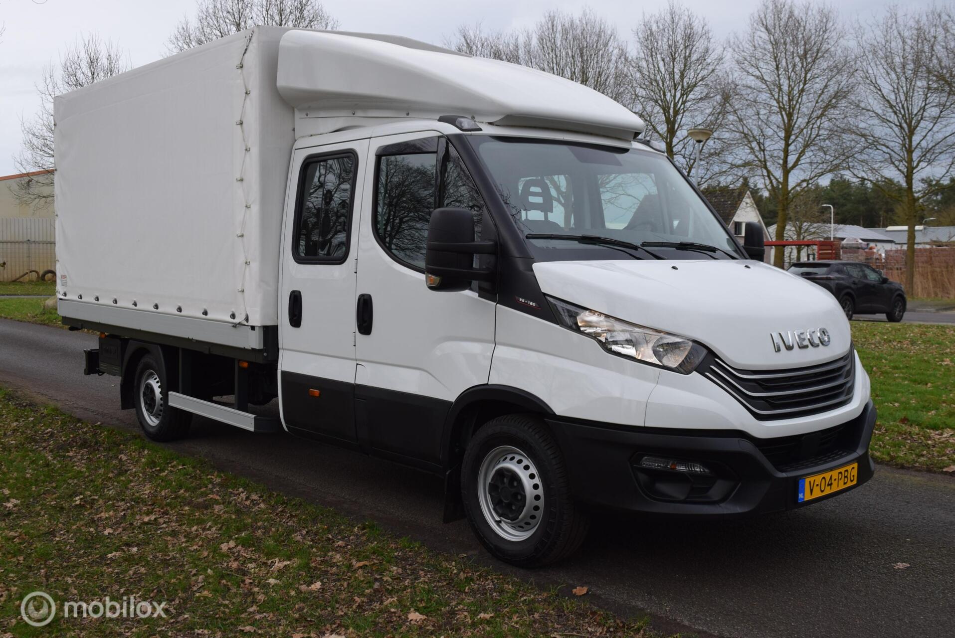 Foto van Iveco 35s18