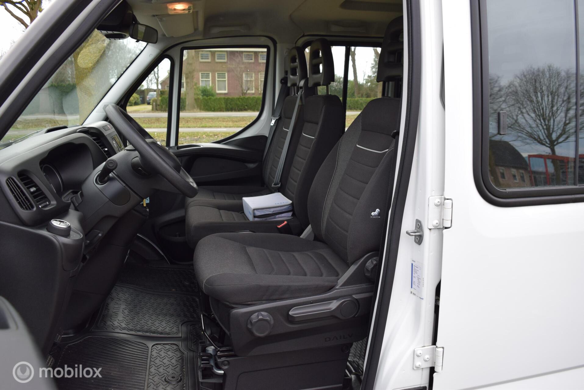 Foto van Iveco 35s18