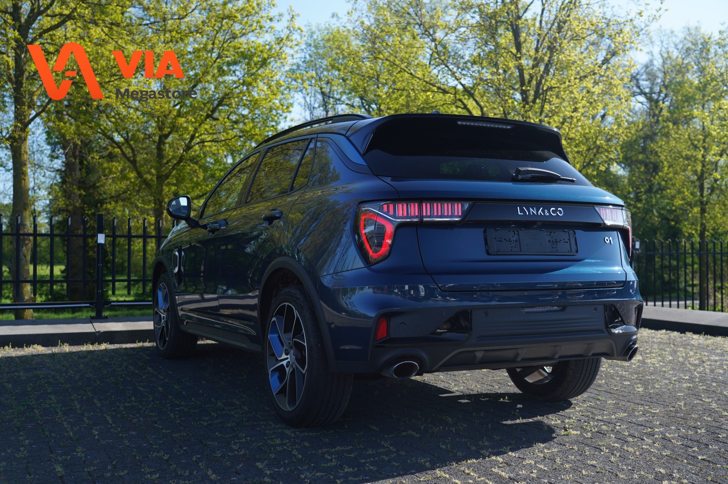 Foto van Lynk&co LYNK & Co 01