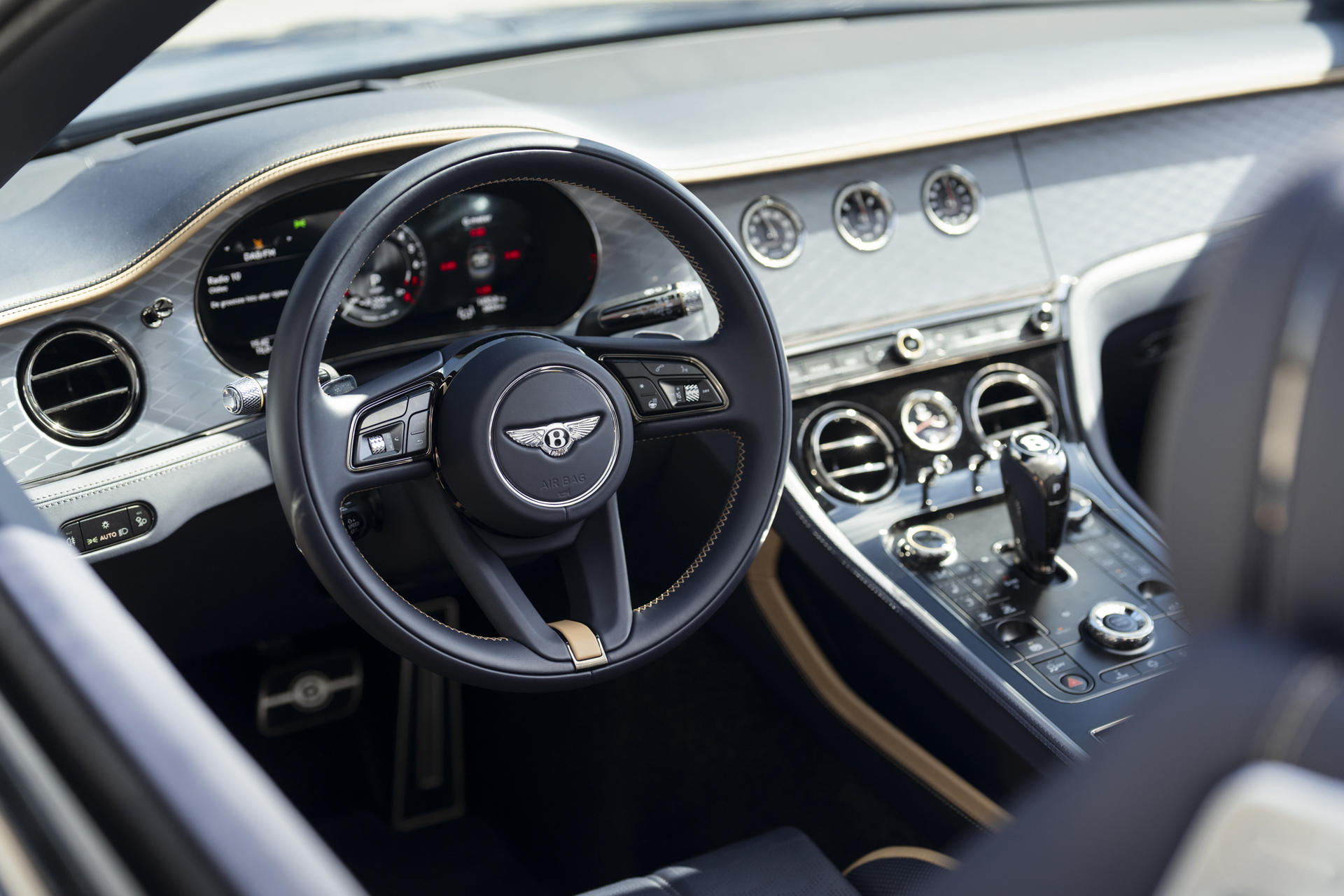 Foto van Bentley Continental GTC