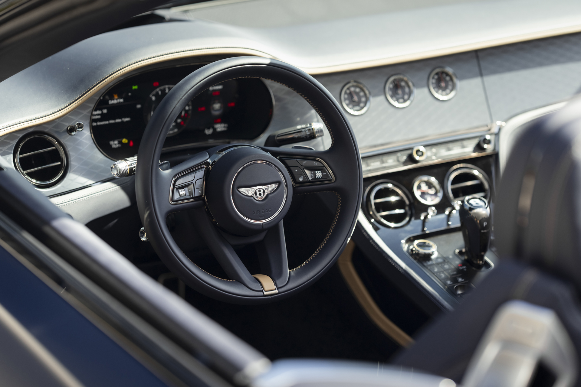 Foto van Bentley Continental GTC
