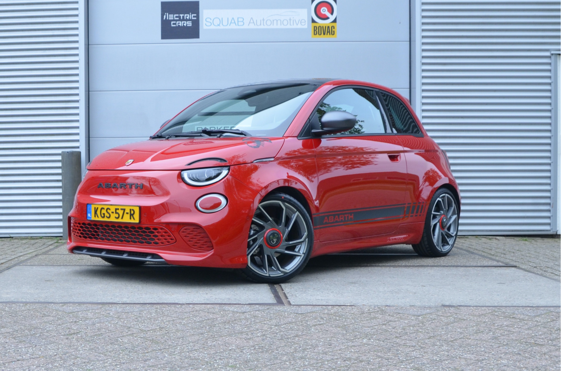 Fiat 500 Abarth Turismo 42 kWh 2024 - voorkant