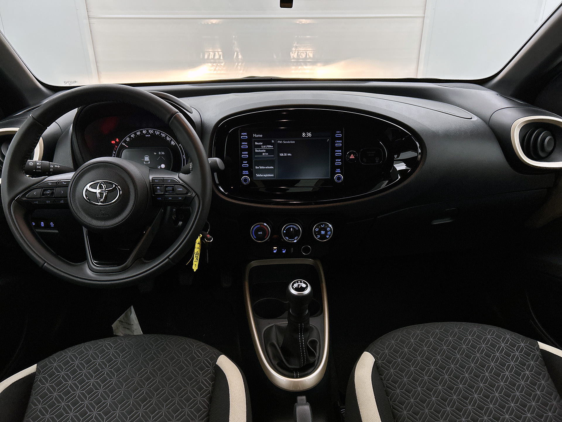 Foto van Toyota Toyota Aygo X