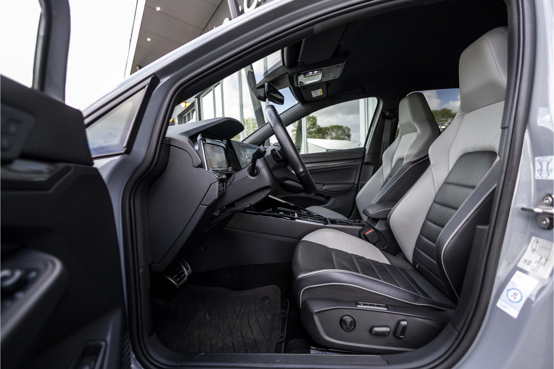 Foto van Volkswagen Golf GTE
