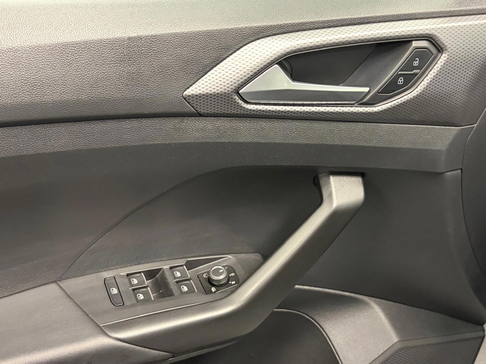 Foto van Volkswagen T-cross