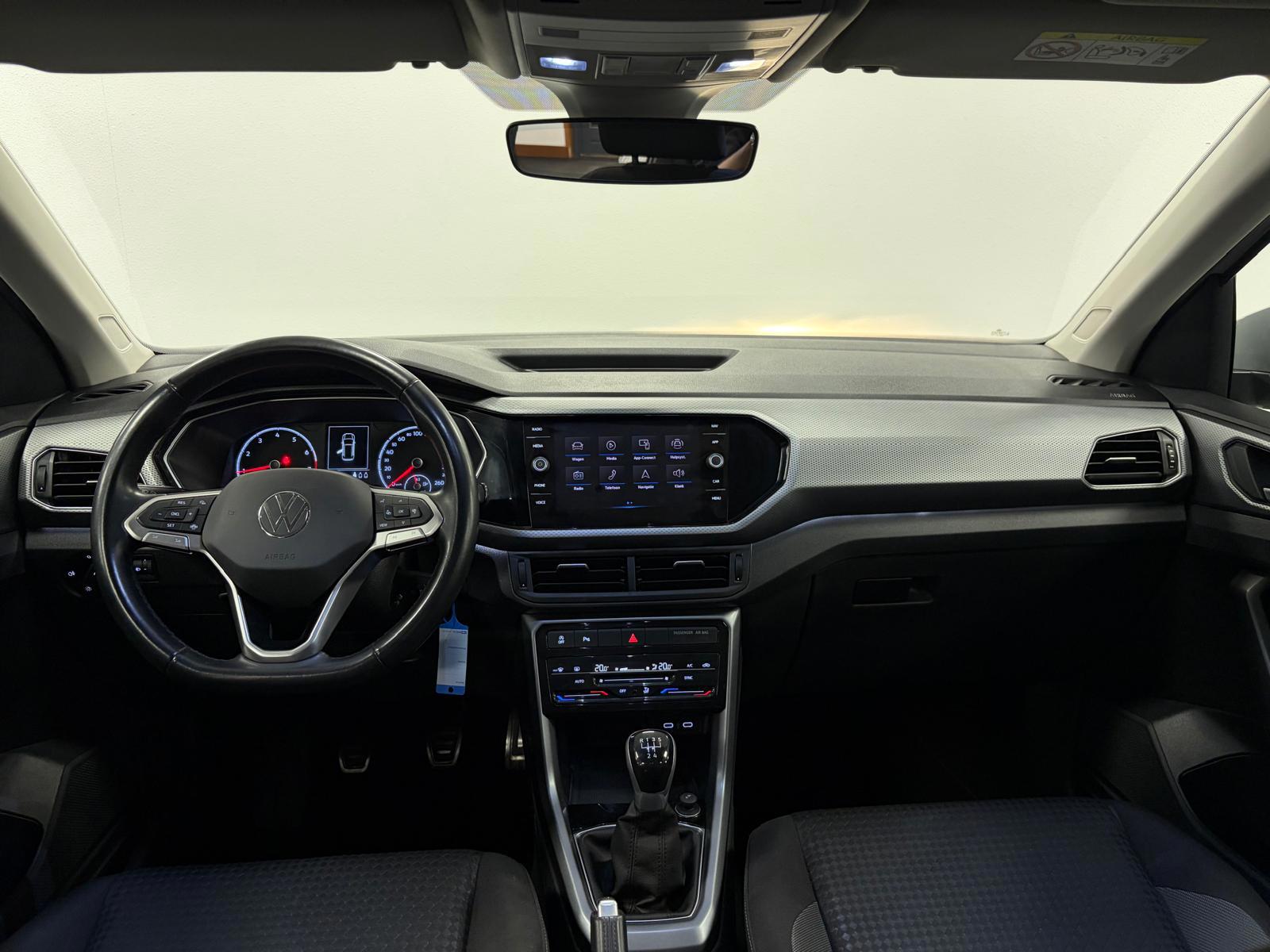 Foto van Volkswagen T-cross
