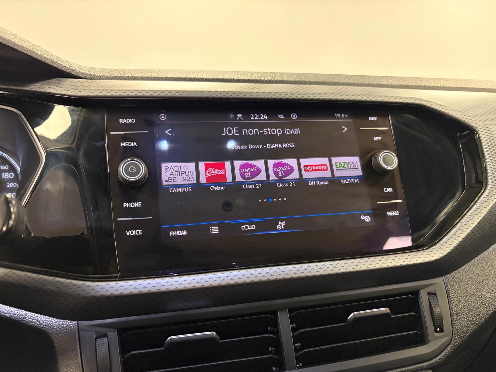 Foto van Volkswagen T-cross